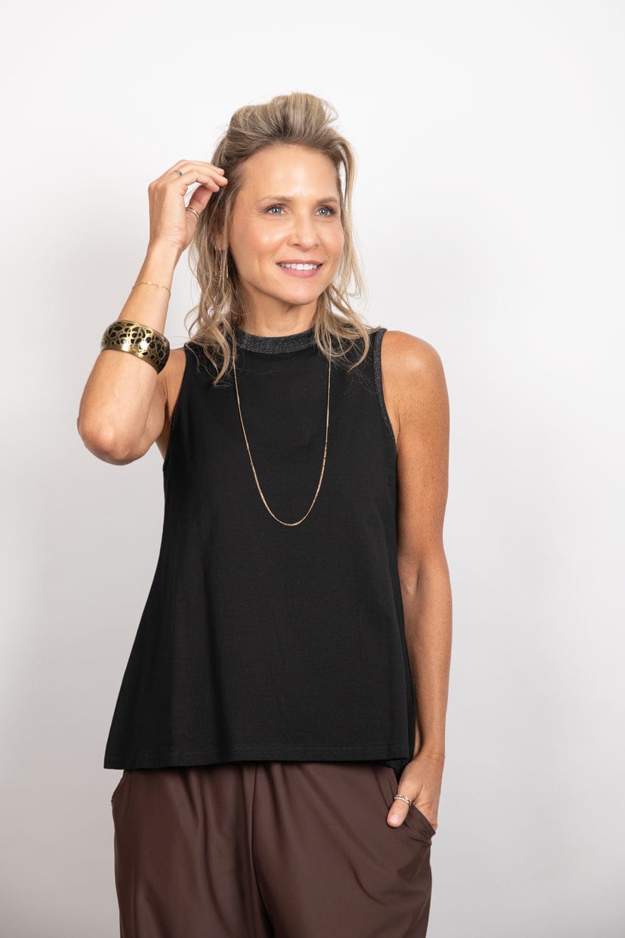 OZ גופיה שחורה