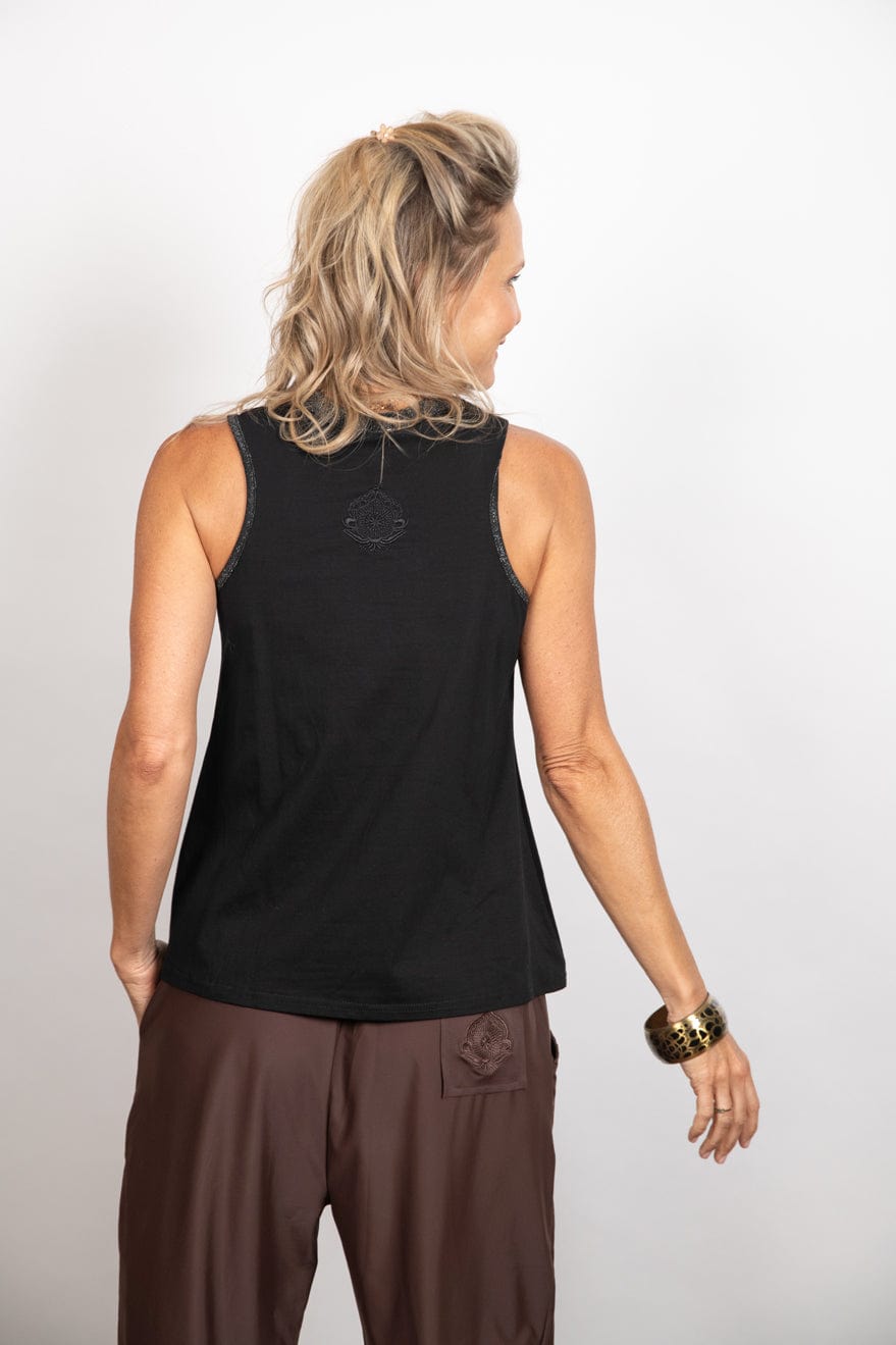 OZ גופיה שחורה