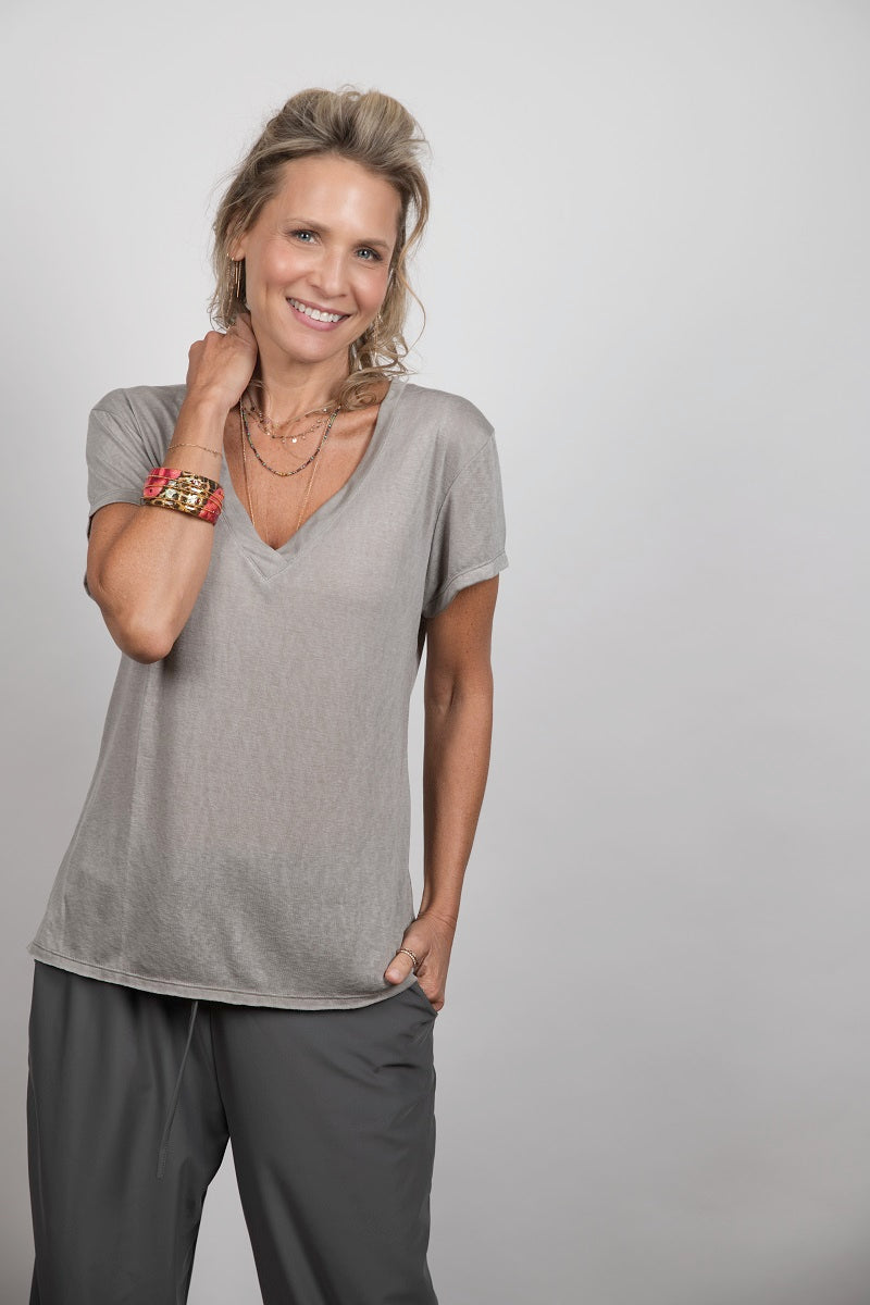 SHELL V חולצה בייסיק אפורה