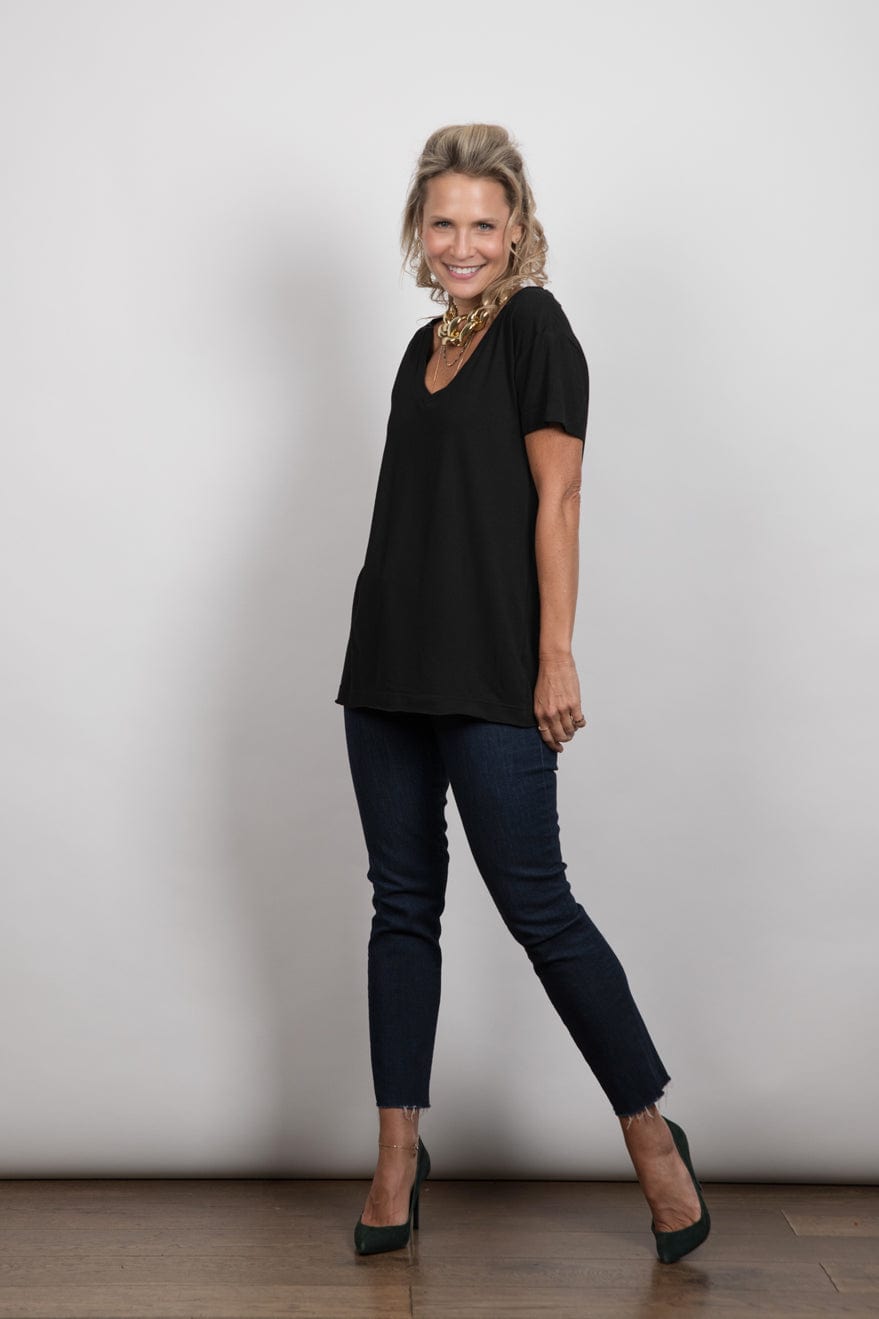 AMOS V חולצה שחורה