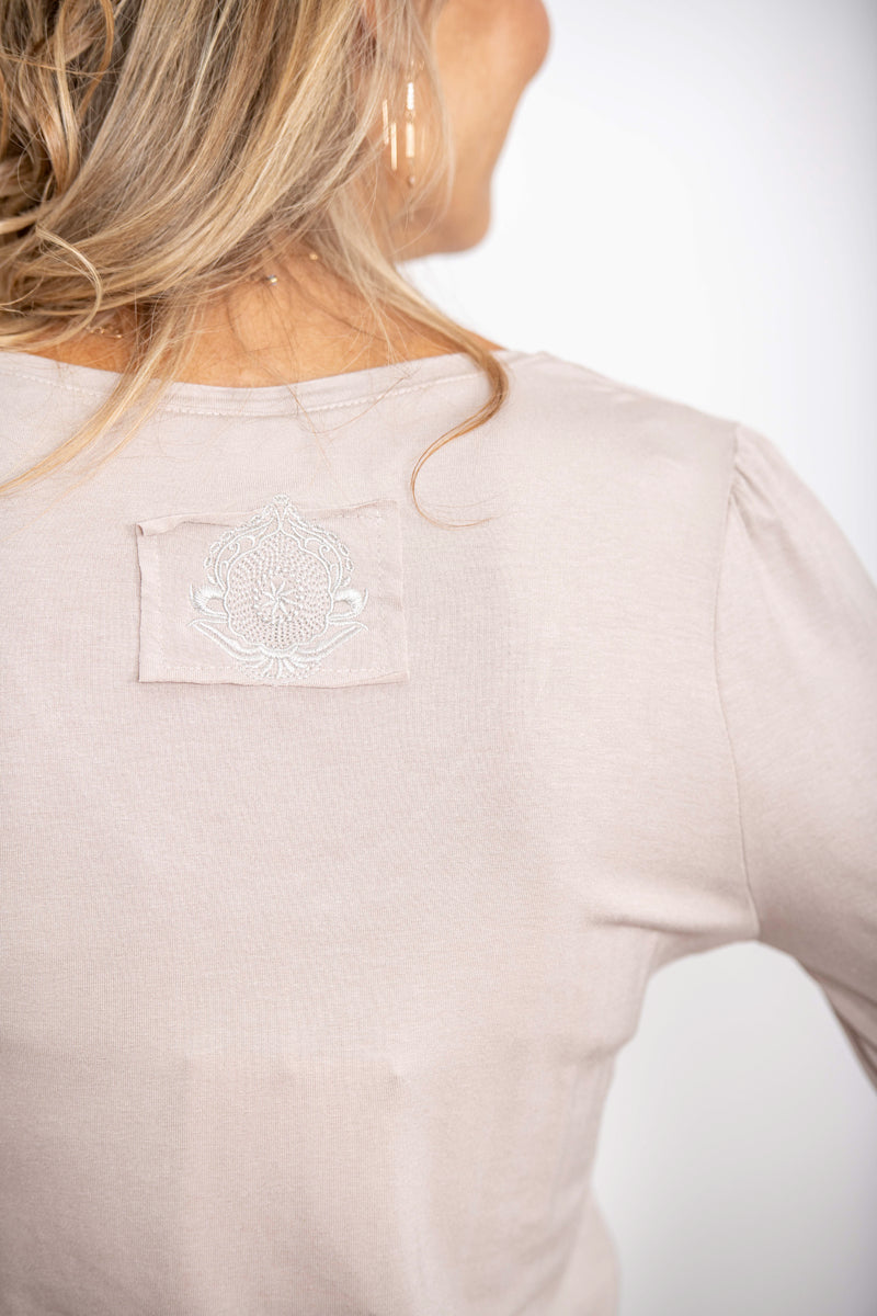 SAGIE  חולצה בייסיק קאמל