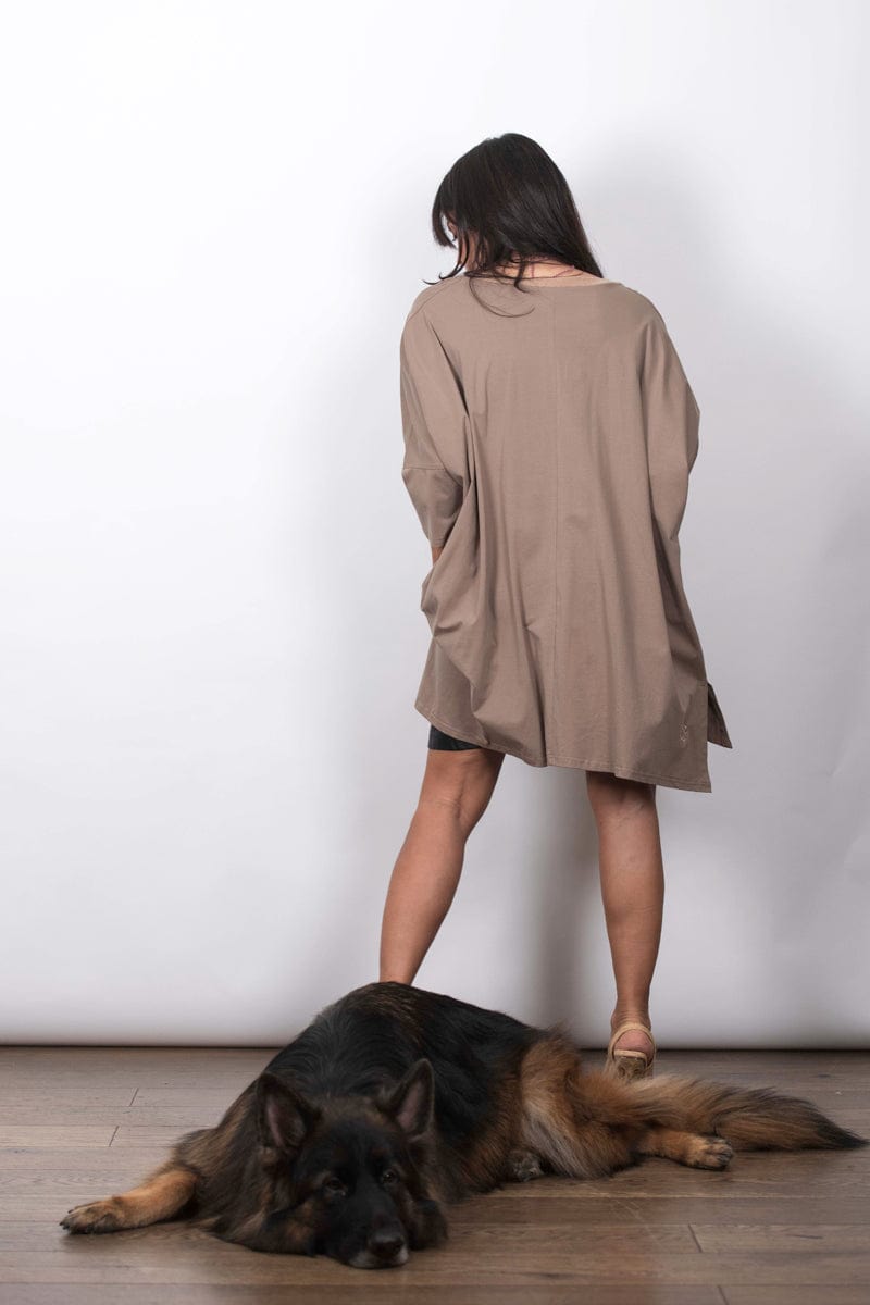 SHIN V חולצה קאמל אוברסייז