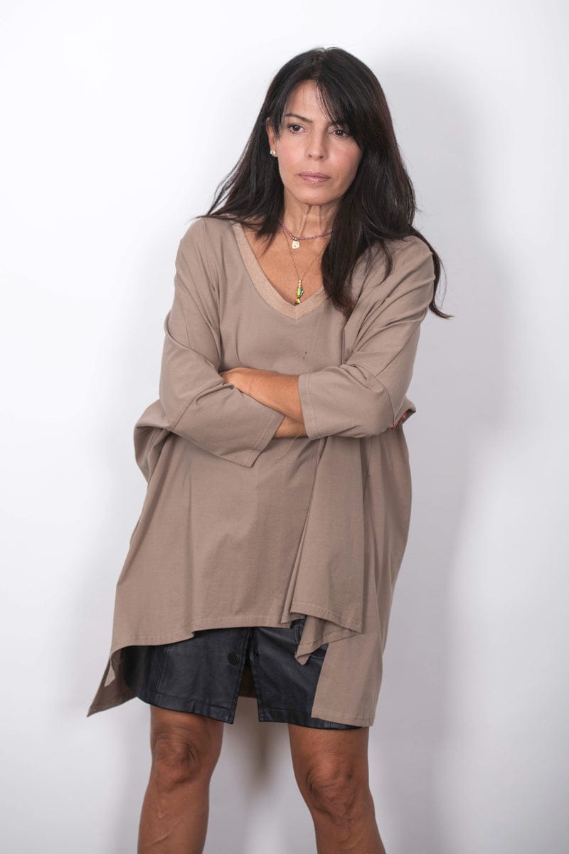 SHIN V חולצה קאמל אוברסייז