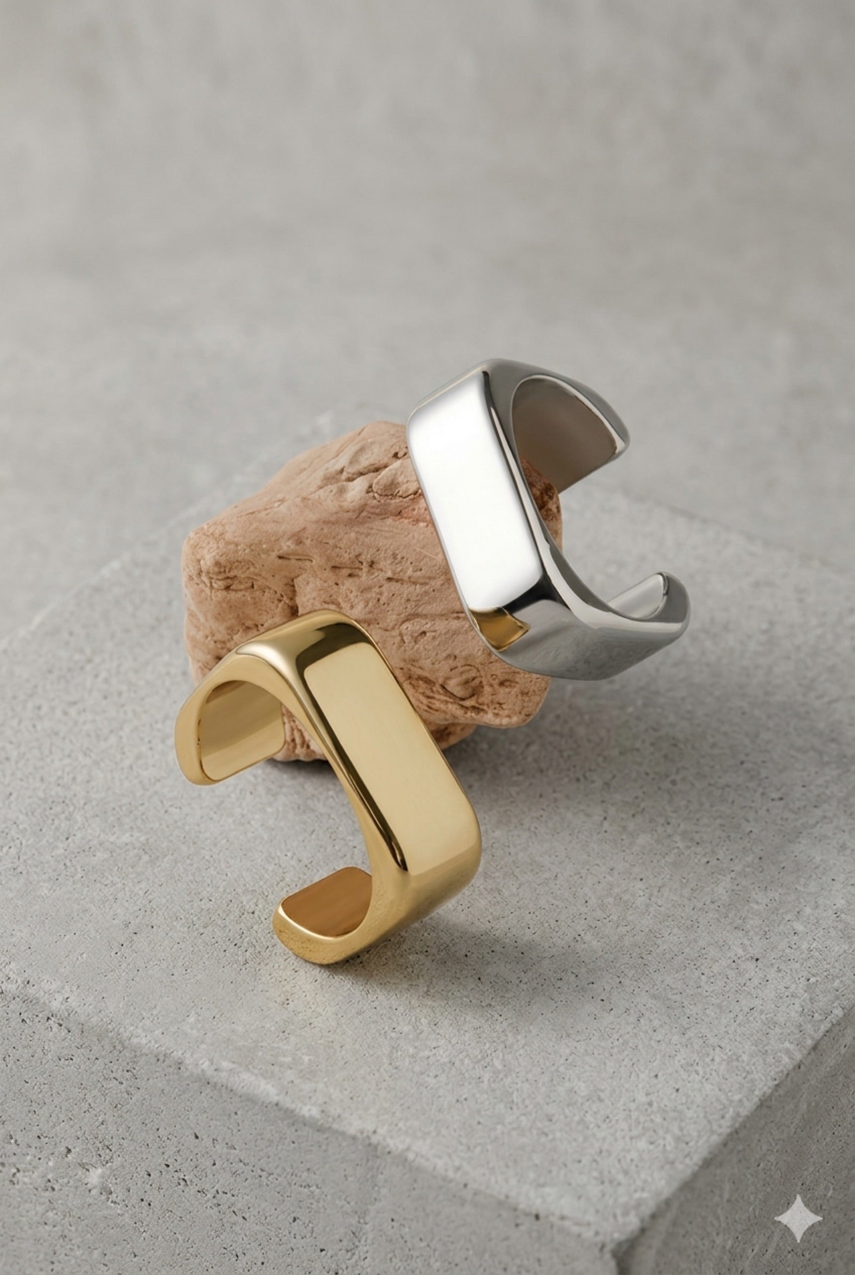 צמיד אקריליק כסוף BRACE