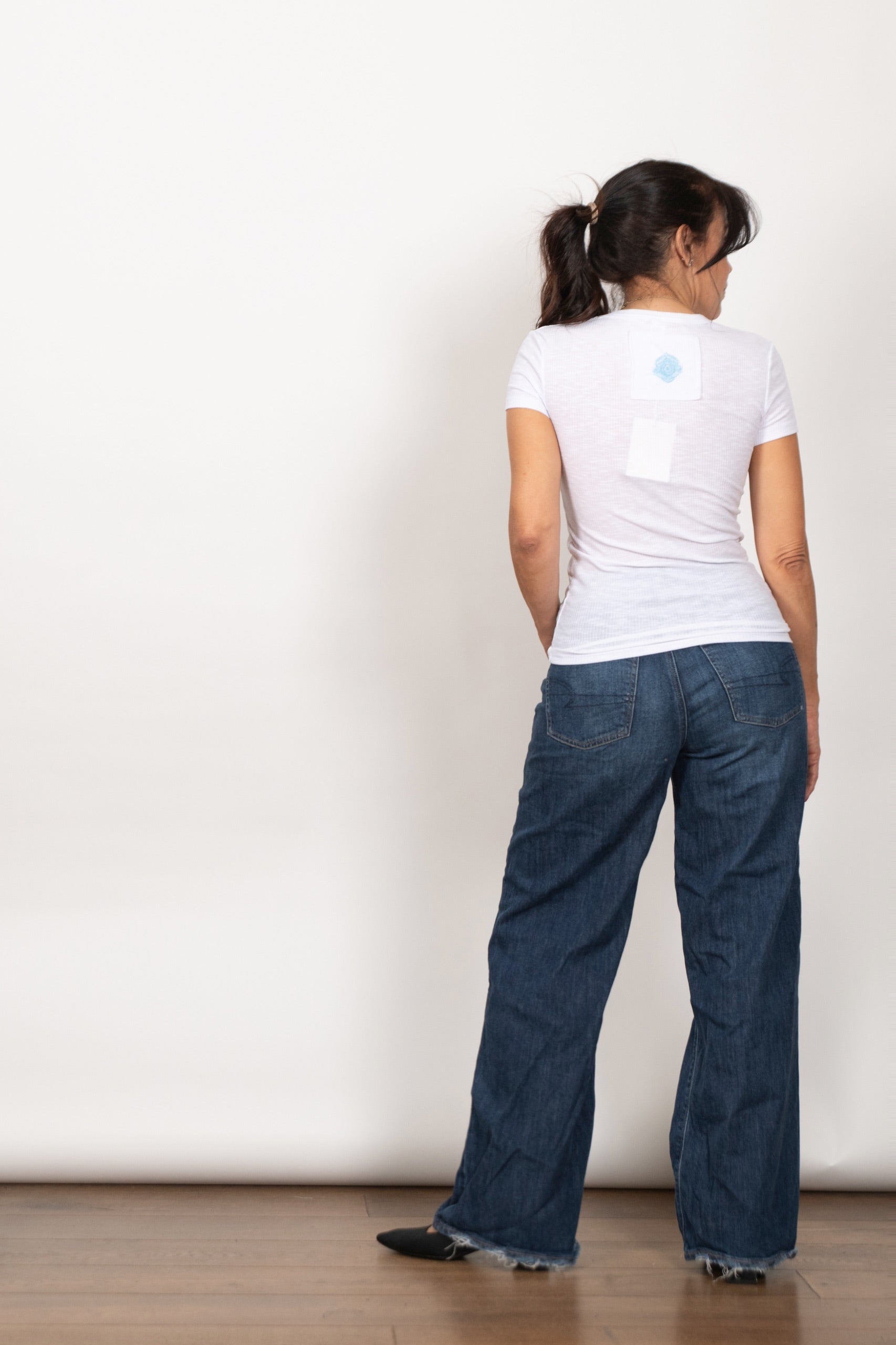 MINERVA  חולצת כפתורים לבנה קטנה