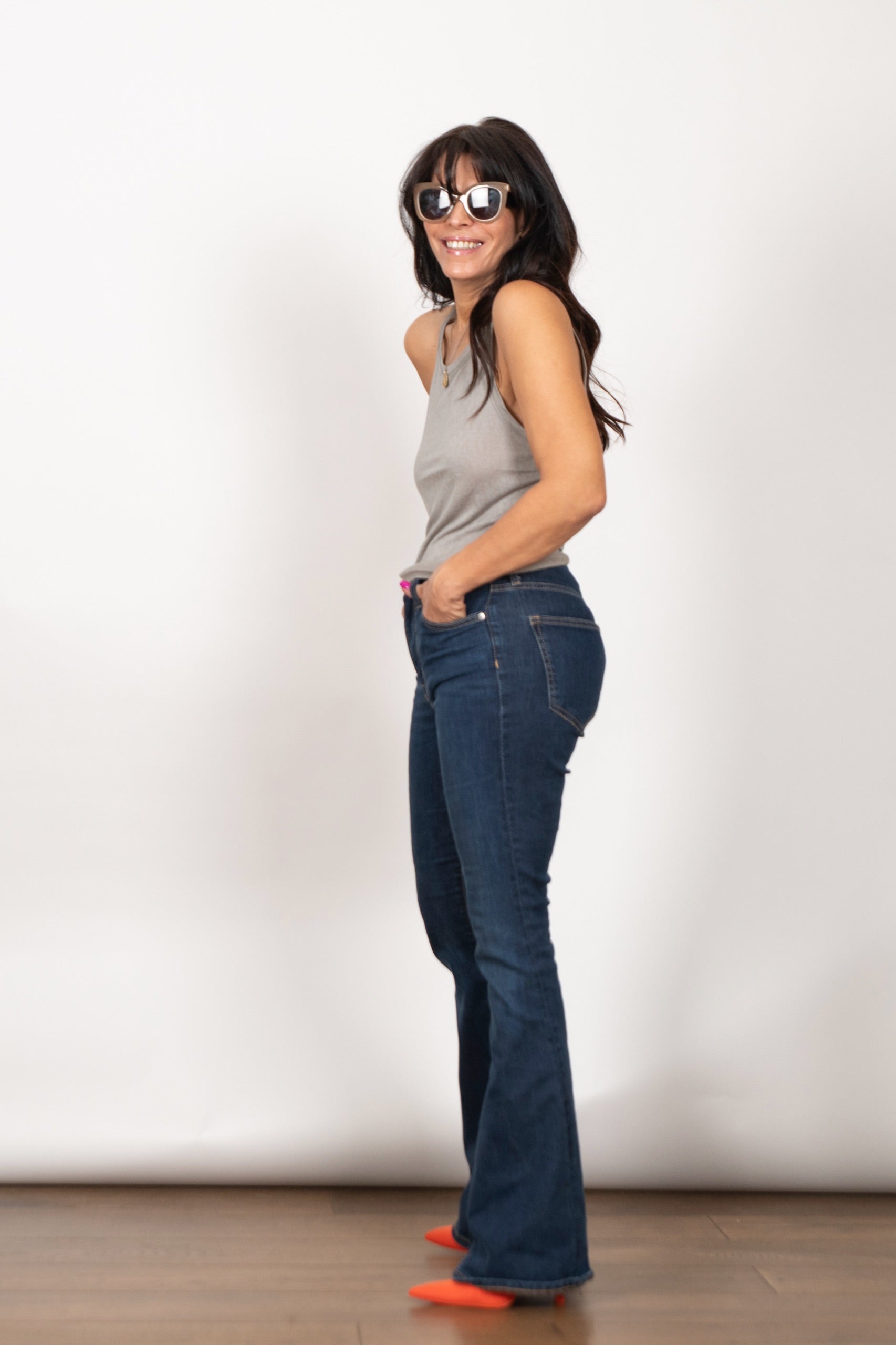 TOP TANK גופיה אפורה קטנה