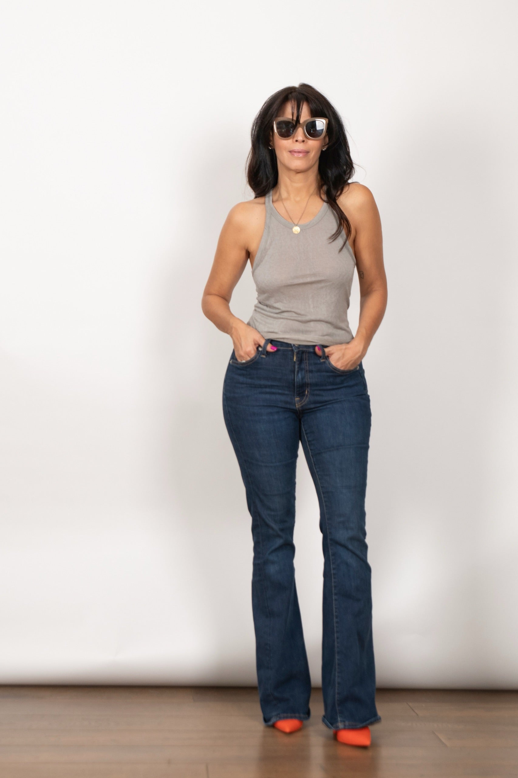 TOP TANK גופיה אפורה קטנה