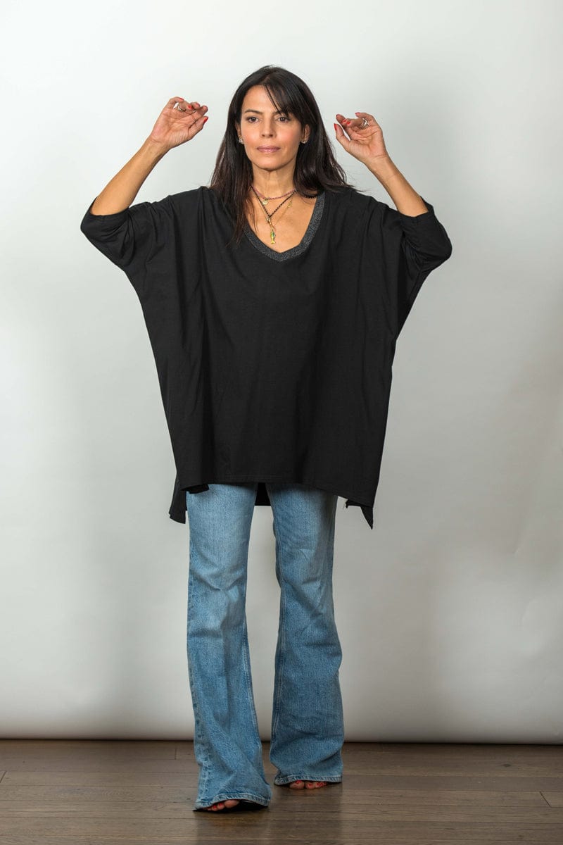 SHIN V חולצה שחורה אוברסייז