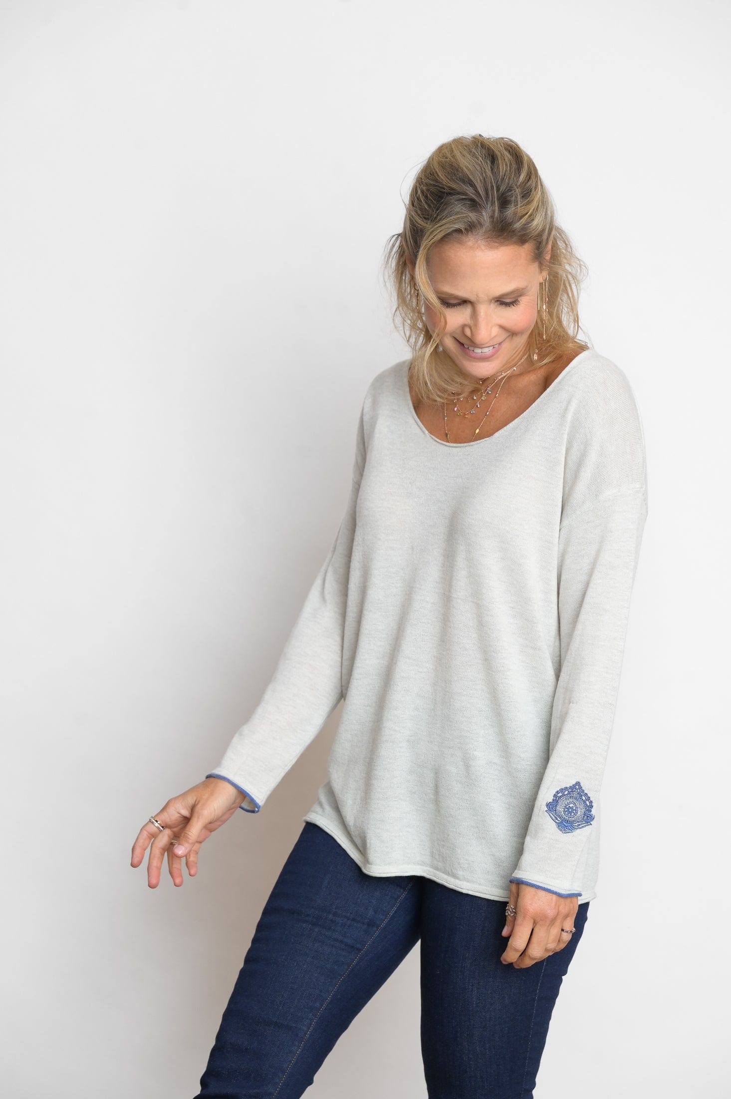 TILOS סריג כפתורים אפור לבן בהיר מלאנז׳ image 8