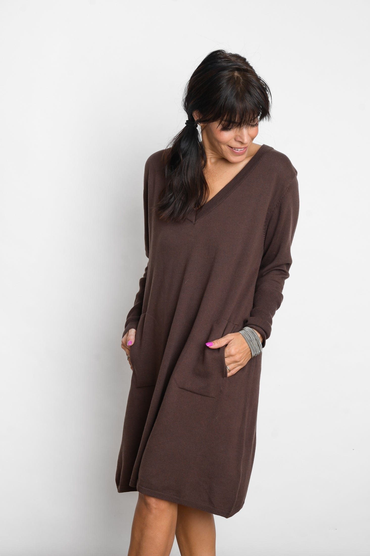 EVIA שמלת סריג מיני חום image 8