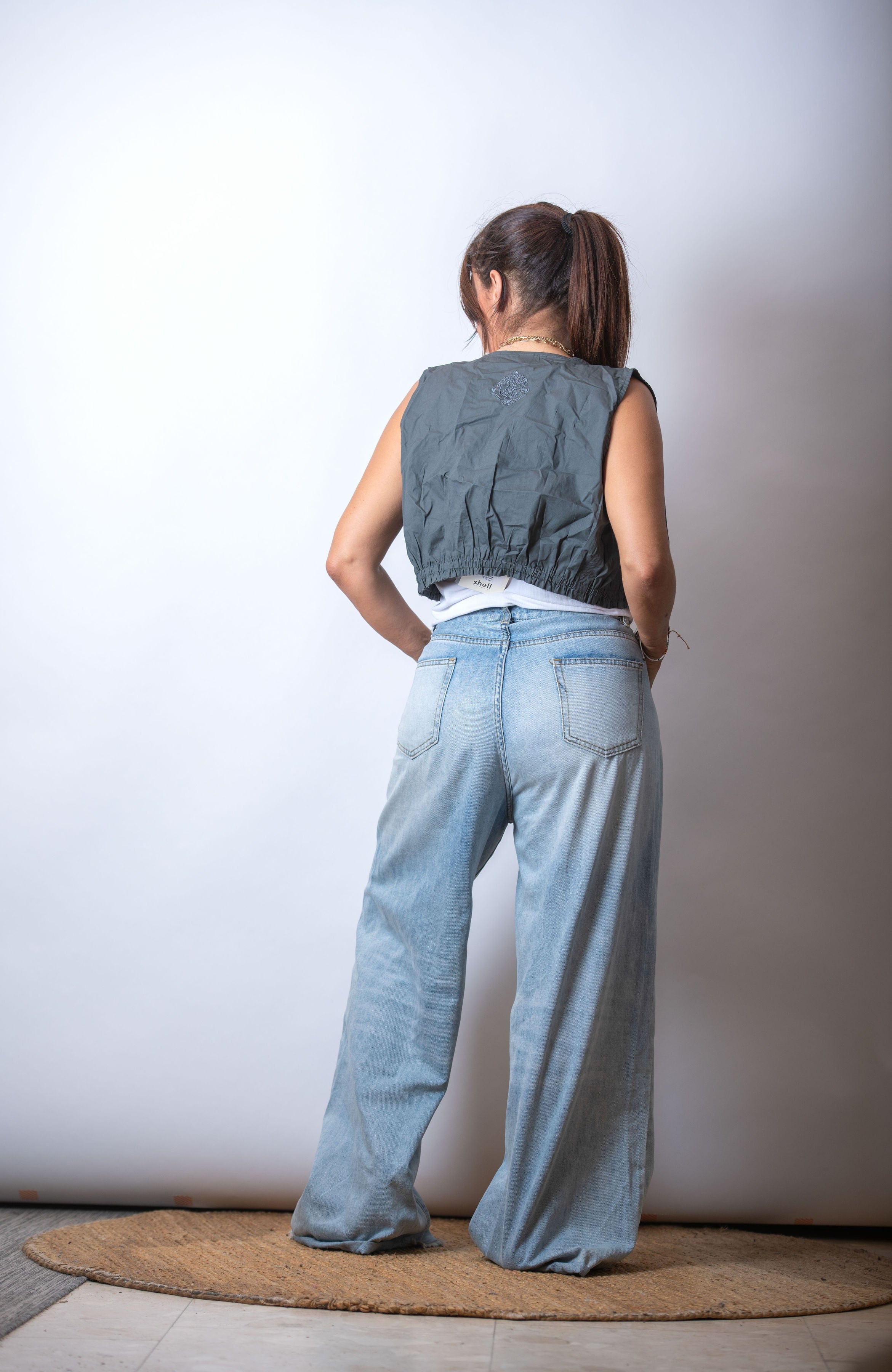 וסט קטן אפור זית image 2