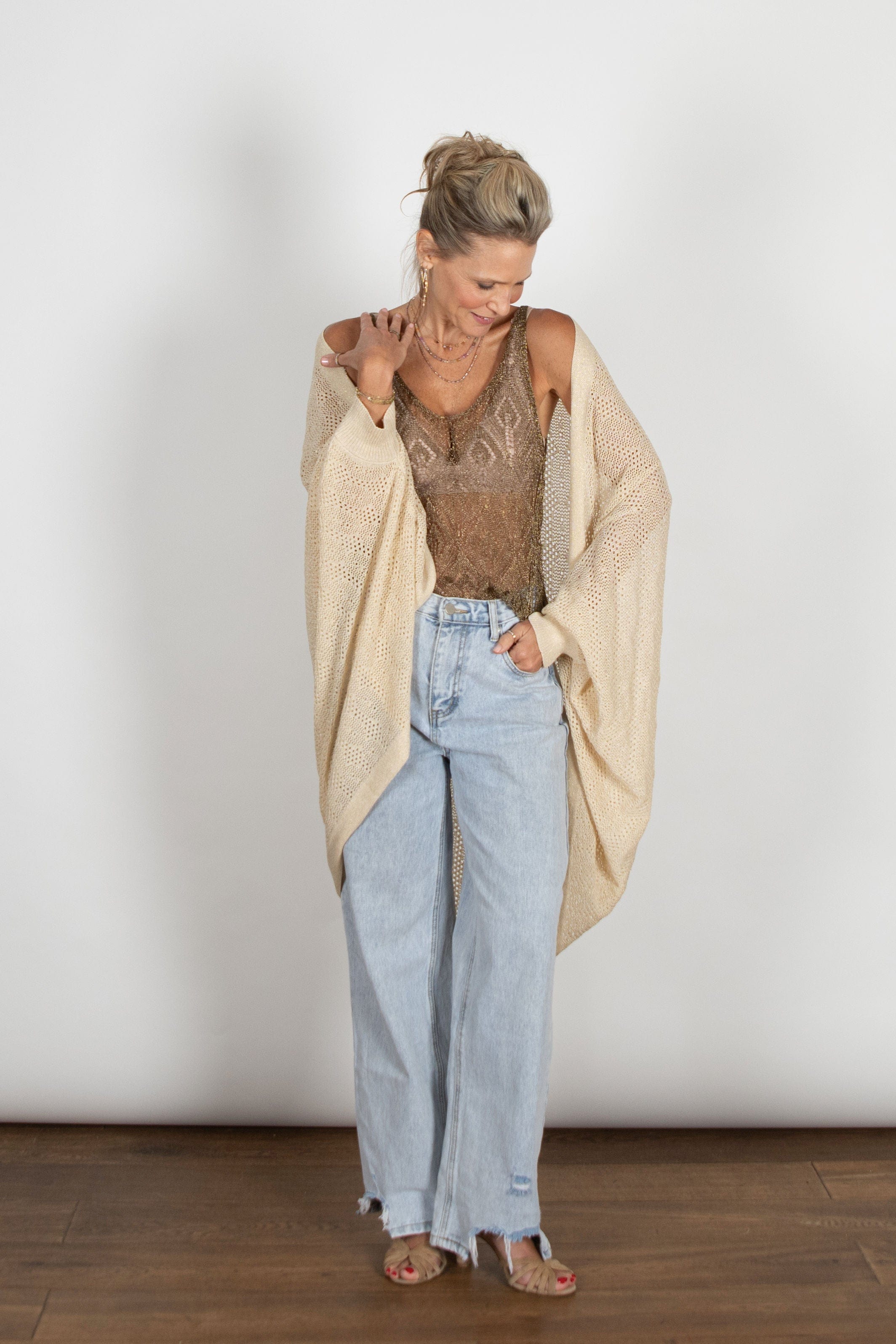 LIAM  עליונית סריג חורים קאמל זהב image 2