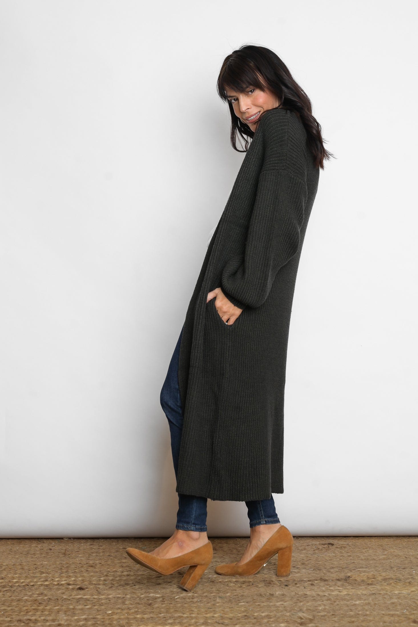 MILOS עליונית סריג זית כהה image 3