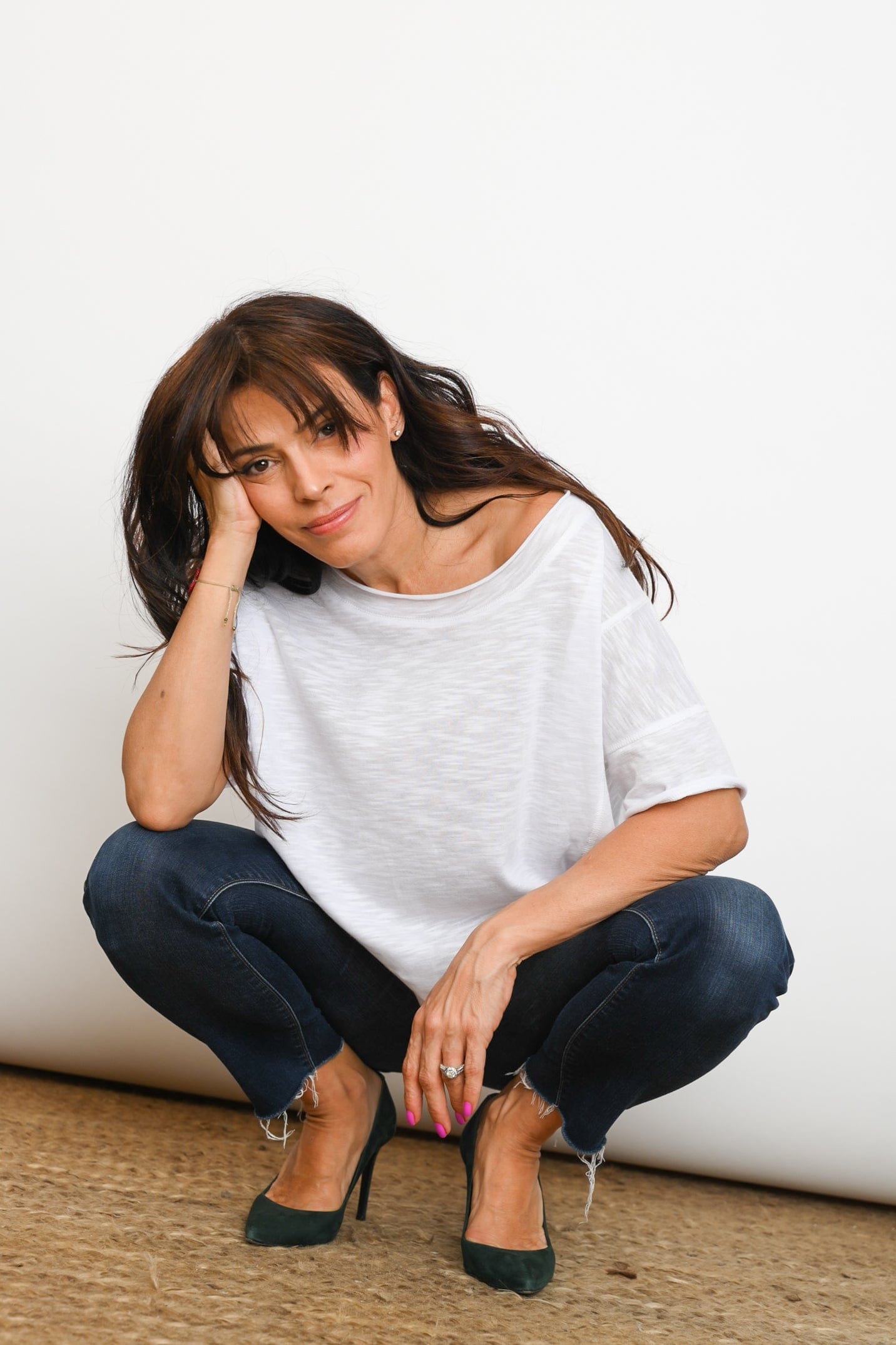 IT חולצה לבנה image 7