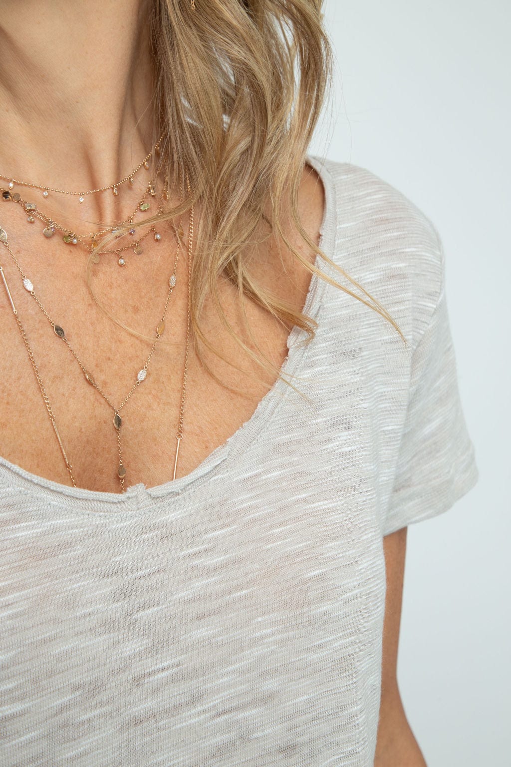 KOR NEW V חולצה image 1