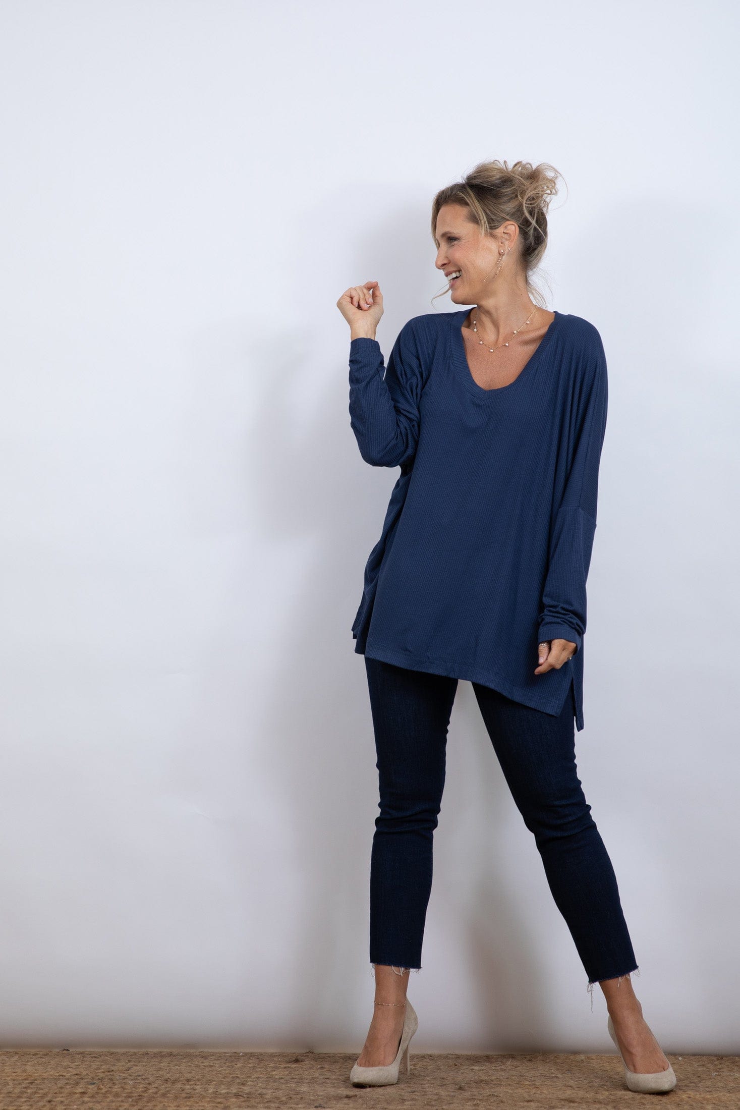 J SHIRT   חולצה כחולה אוברסייז image 1