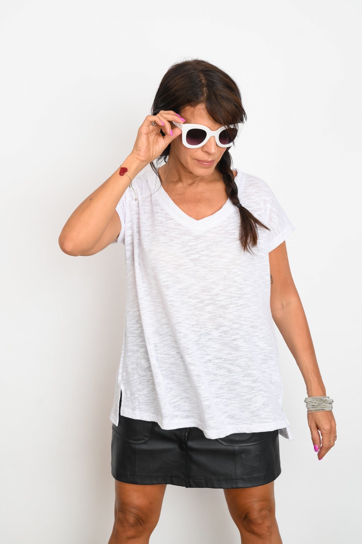 SAME V חולצה תחרה לבנה image 5