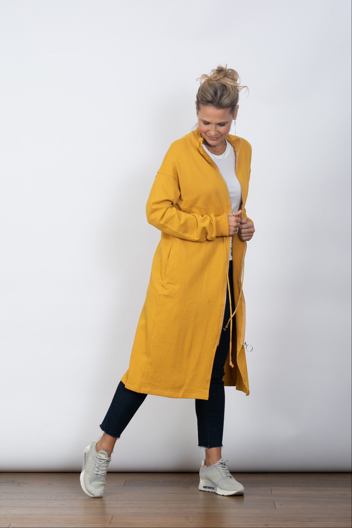 MELON עליונית טרנינג חרדל image 6