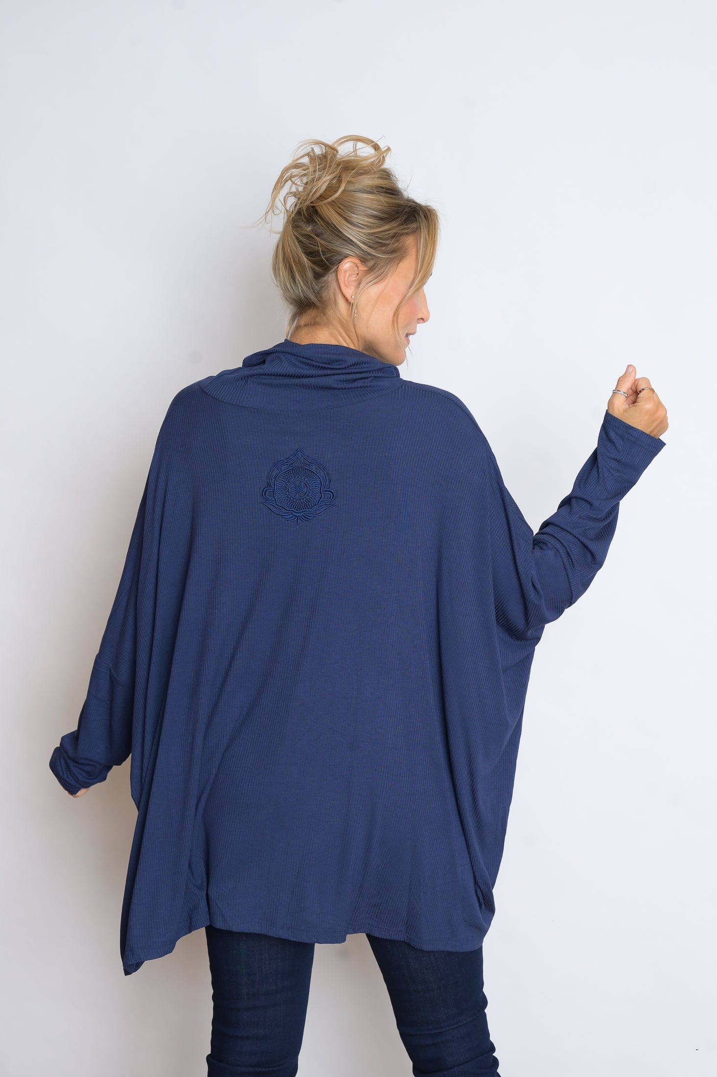 K SHIRT   גולף כחול אוברסייז image 4