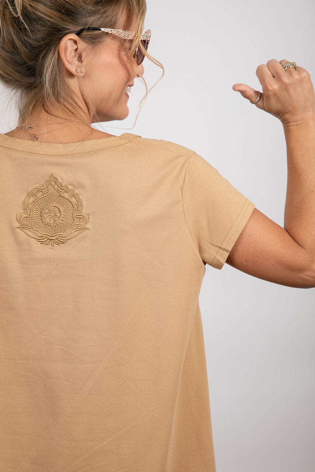 SALFIR חולצה קאמל image 3