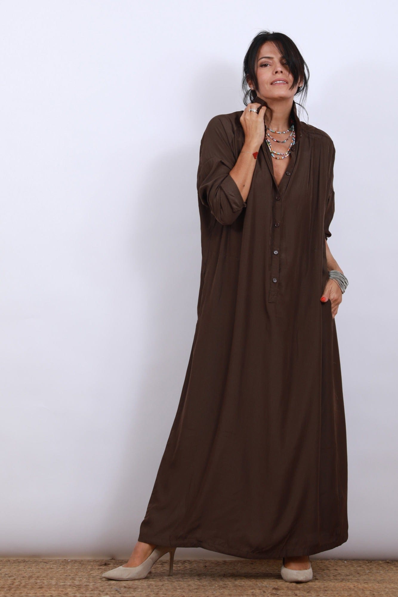 DEMON שמלה חומה מקסי image 0