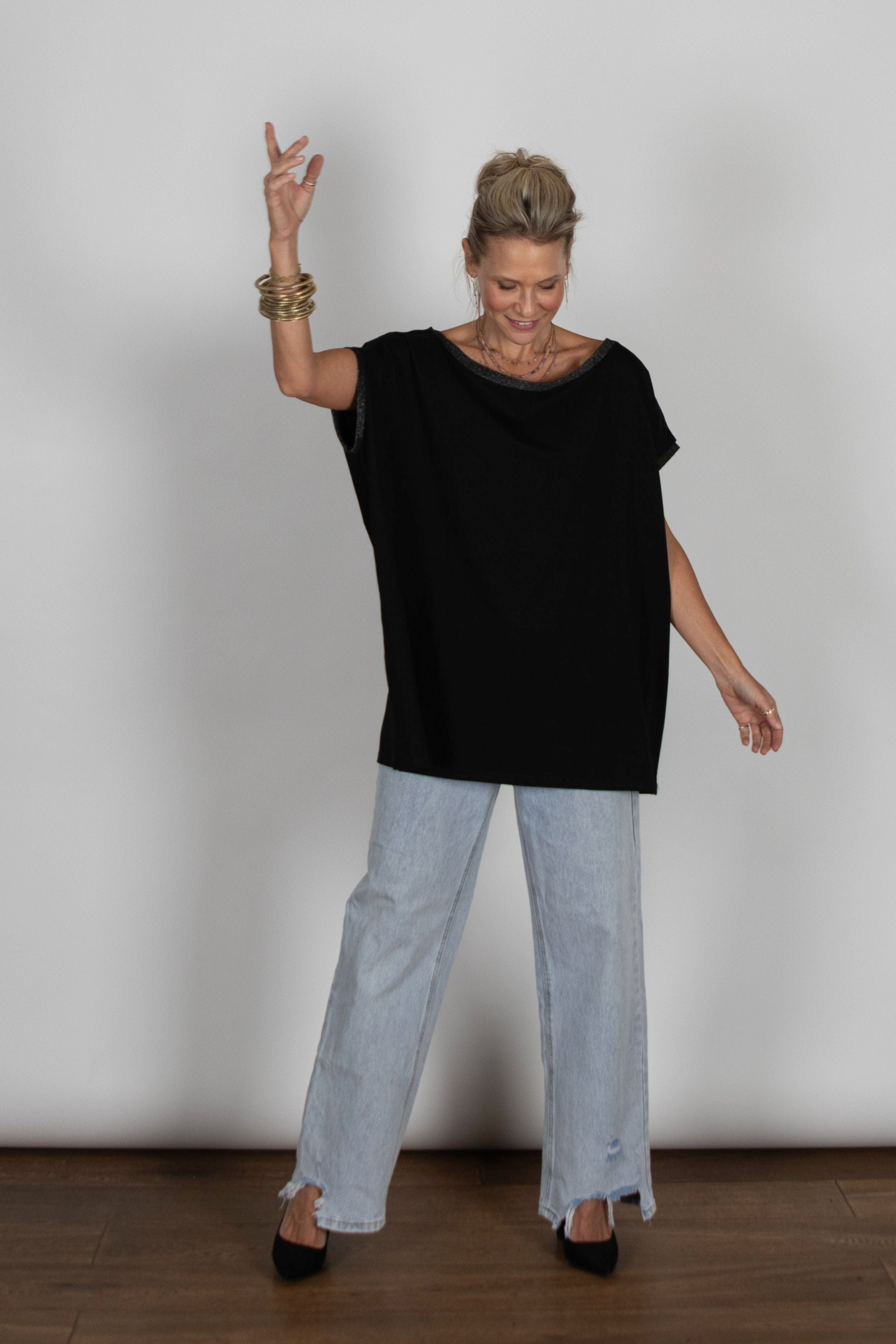 OFER חולצה שחורה אוברסייז image 7