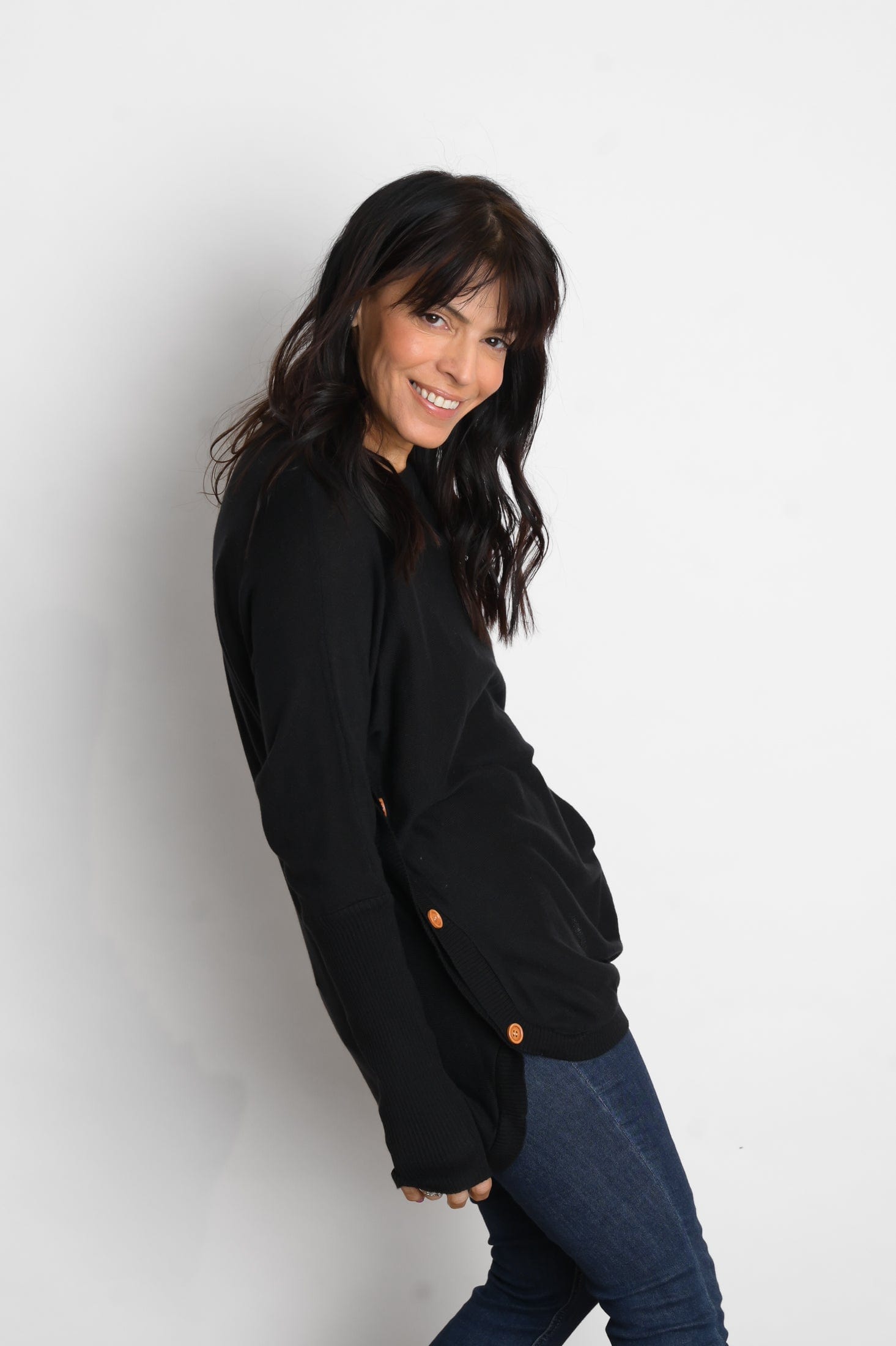 DIA סריג שחור מעוצב כפתורים image 5