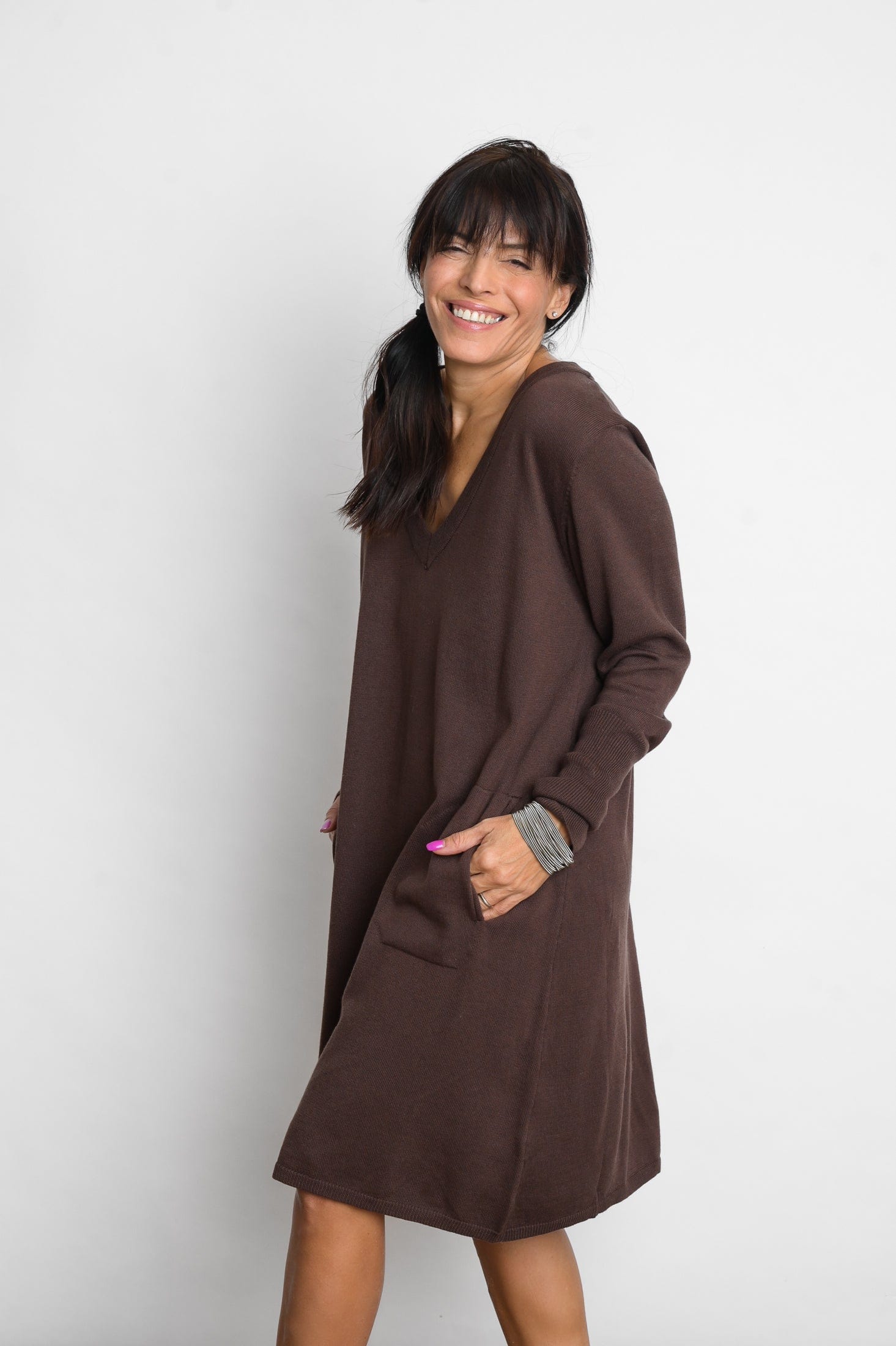 EVIA שמלת סריג מיני חום image 10