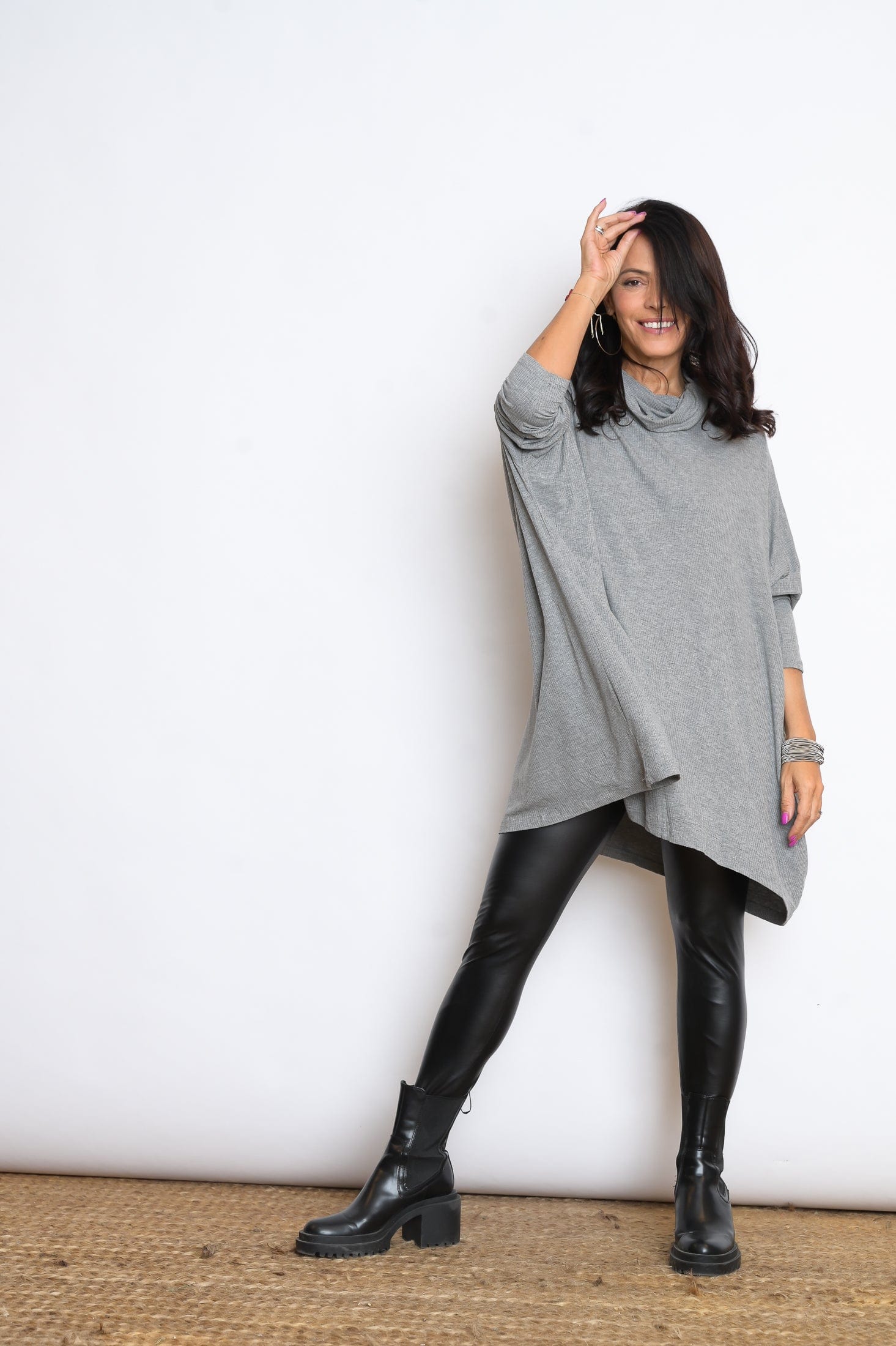 K SHIRT   גולף אפור אוברסייז image 6