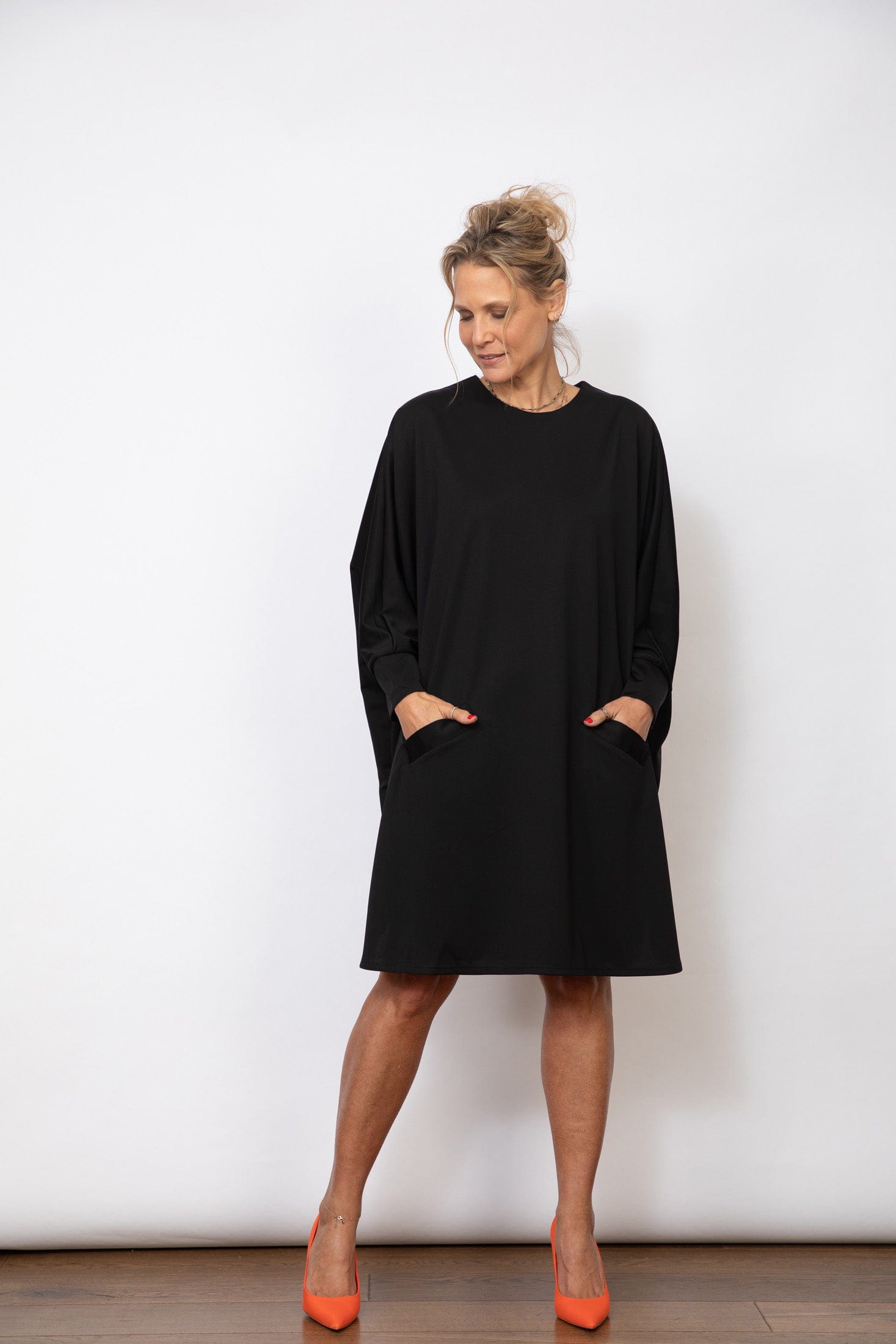 ERIS שמלה שחורה image 1