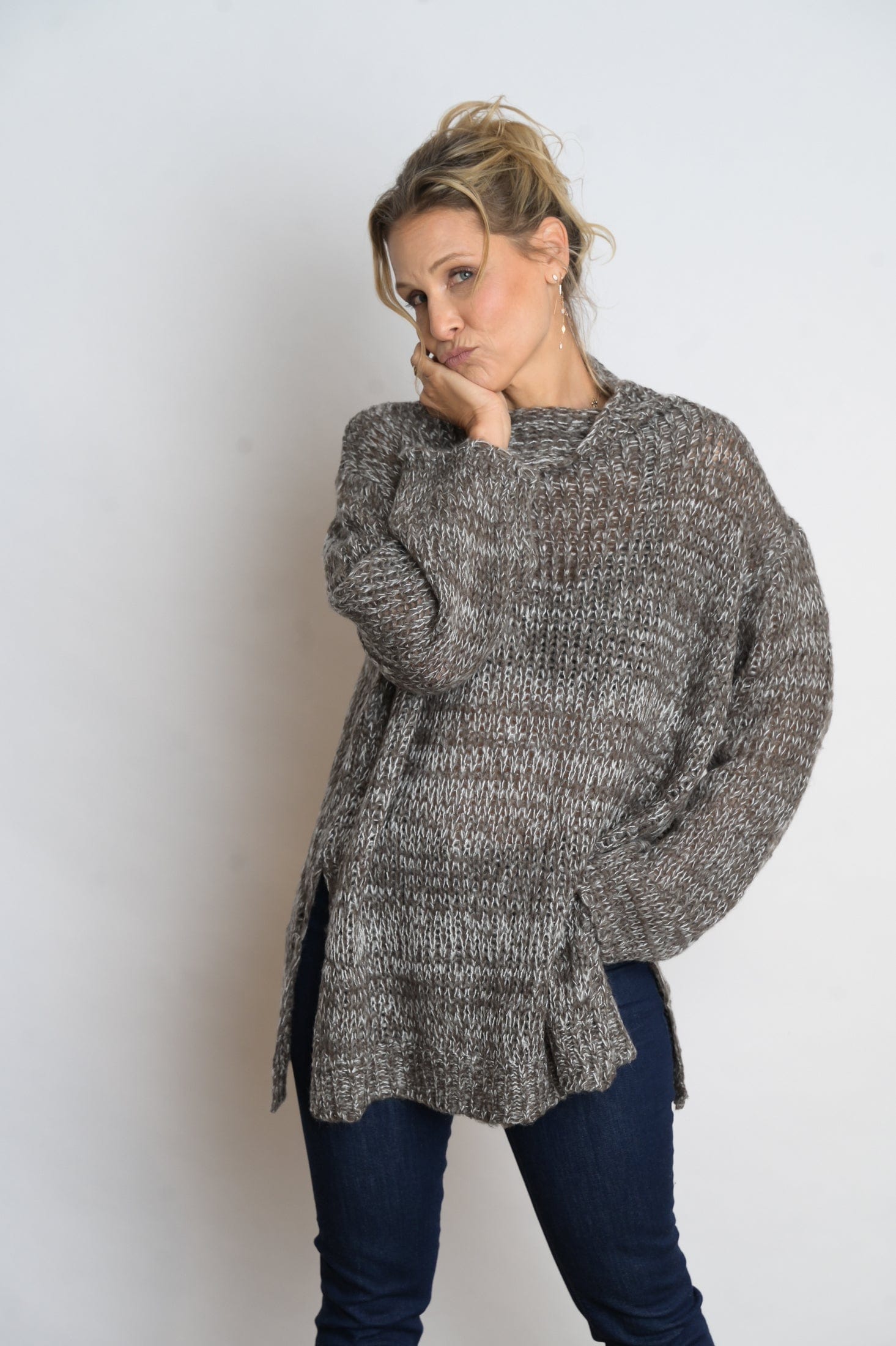 KEA  סריג אוברסייז זיתלבן image 1