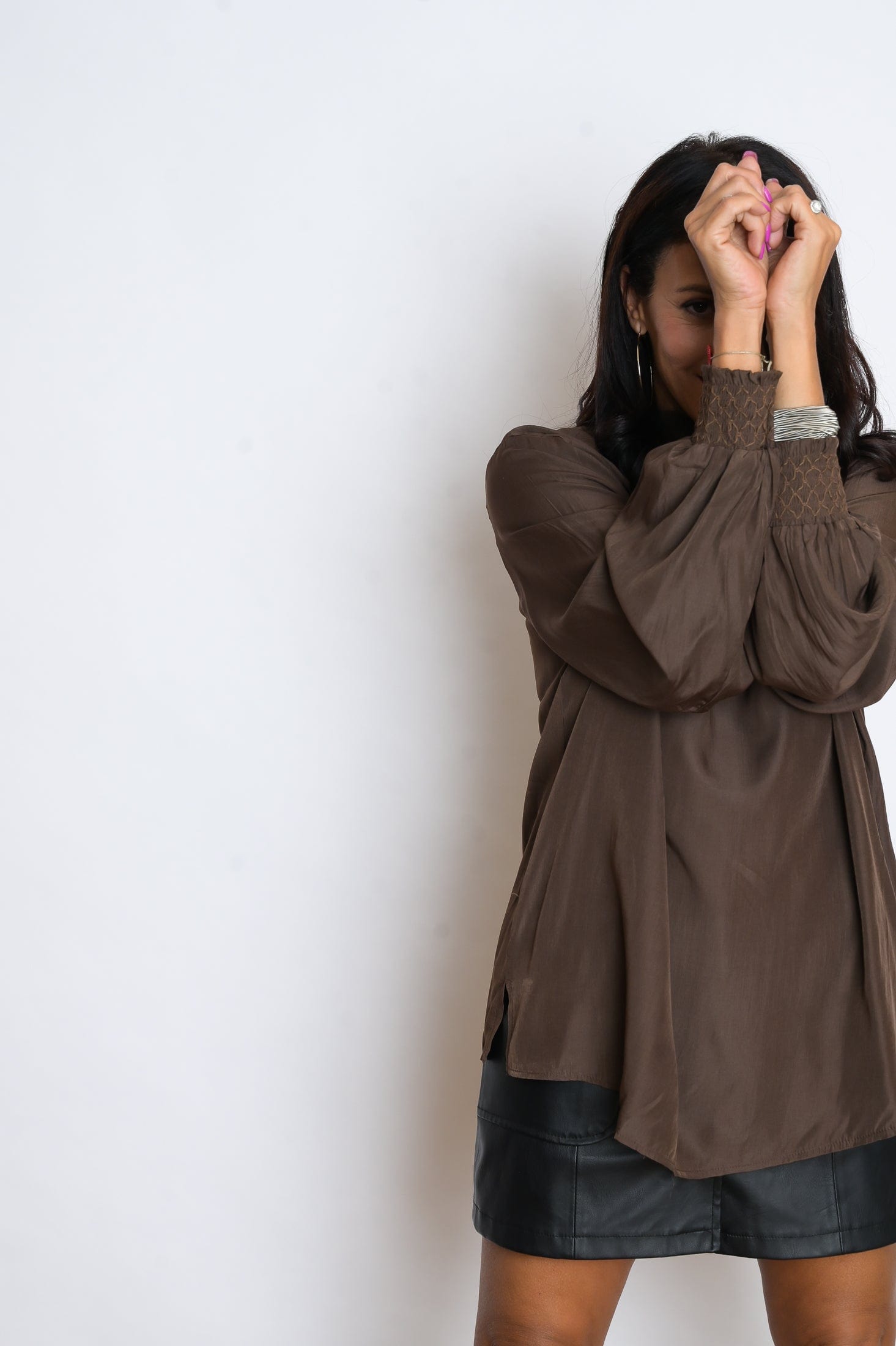 ATHEI חולצה חומה image 10