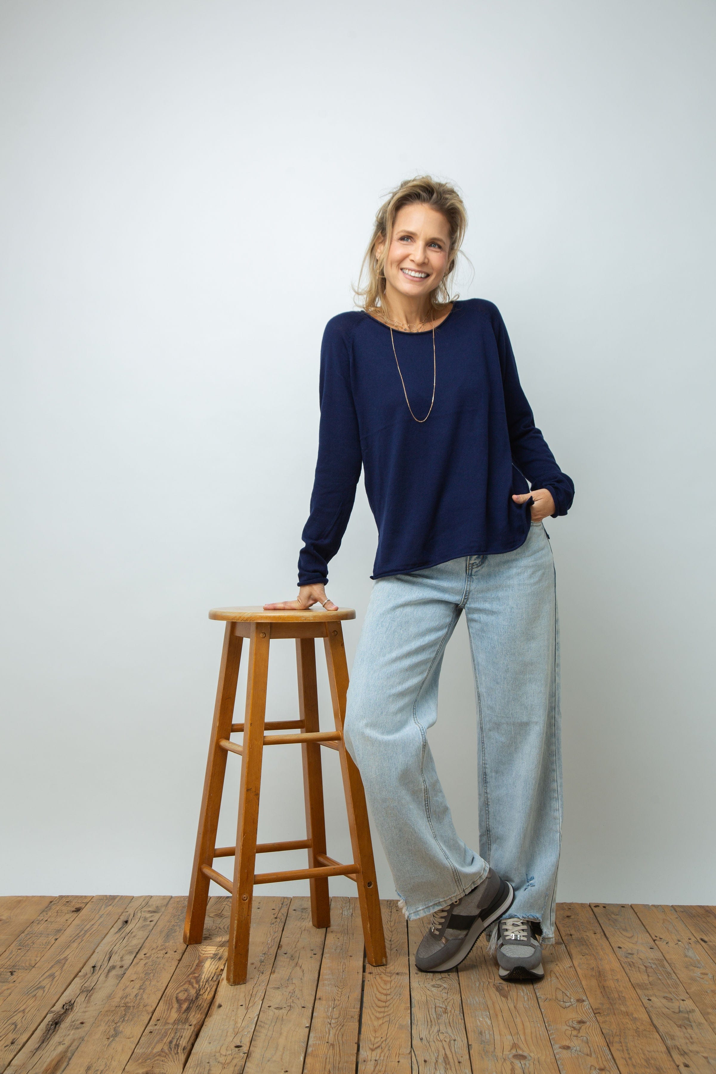 POOL סריג עגול כחול image 3