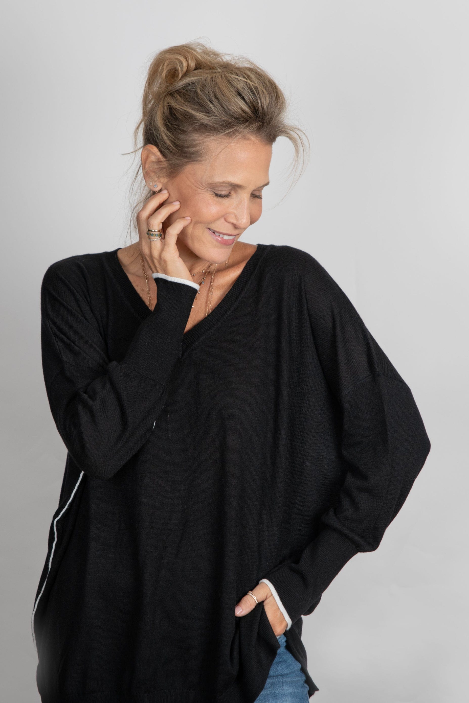 LENNOX  V סריג אוברסייז שחור image 8