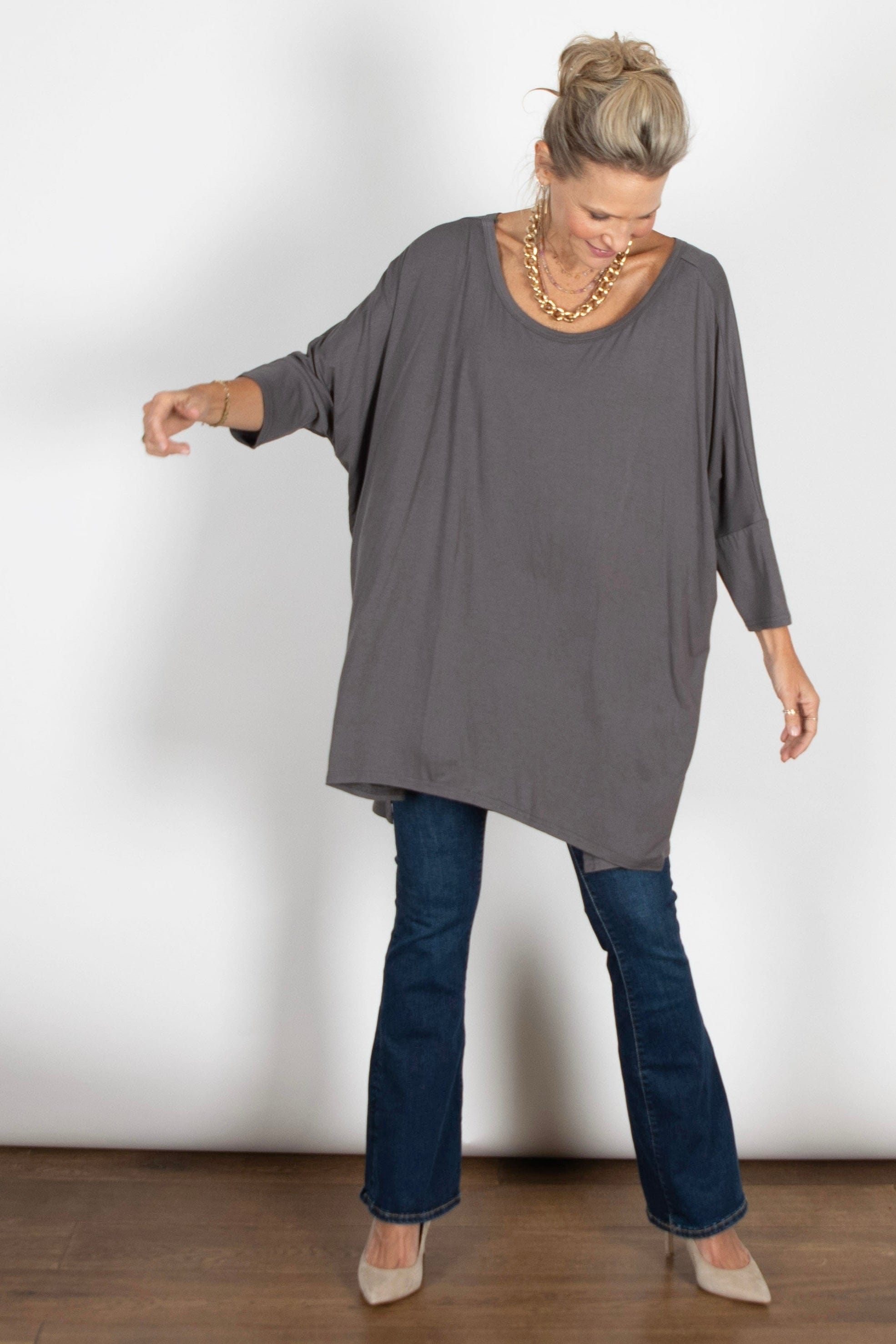 SAM חולצה אוברסייז אפורה image 3