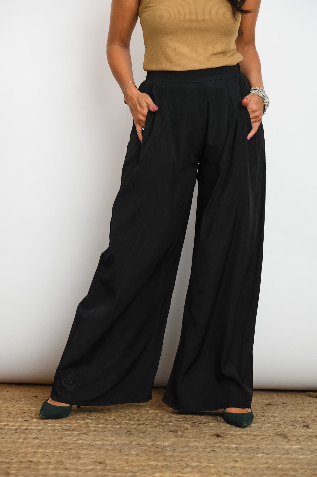 RON מכנסים שחורים image 1