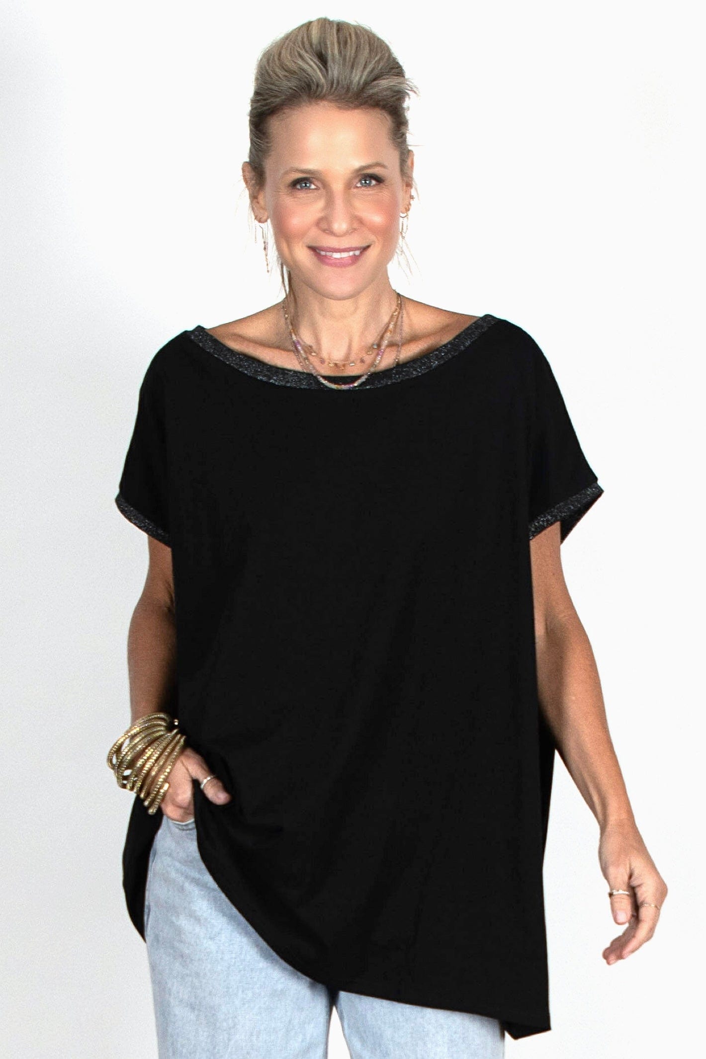 OFER חולצה שחורה אוברסייז image 0