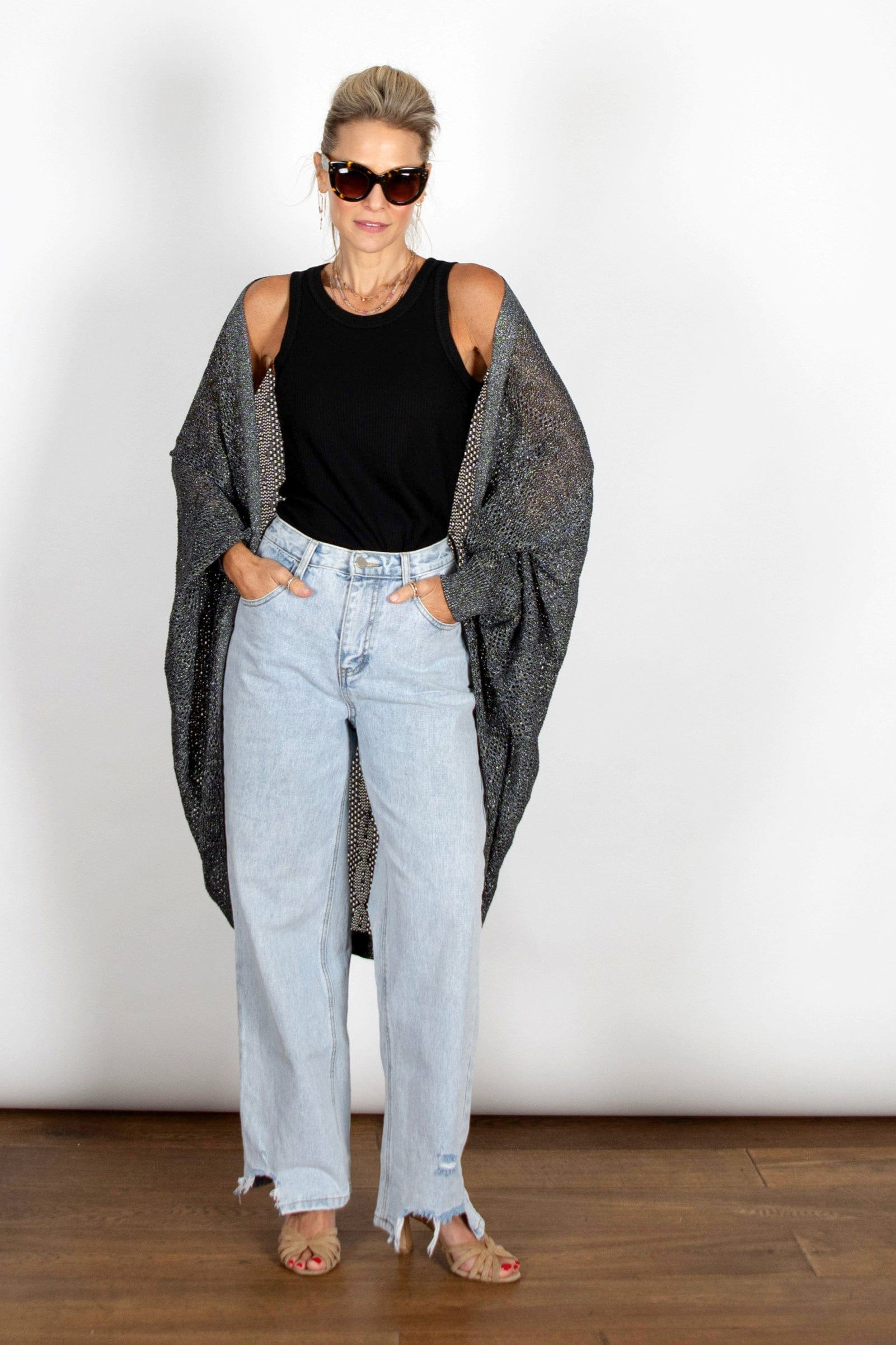 LIAM  עליונית סריג חורים שחור image 1