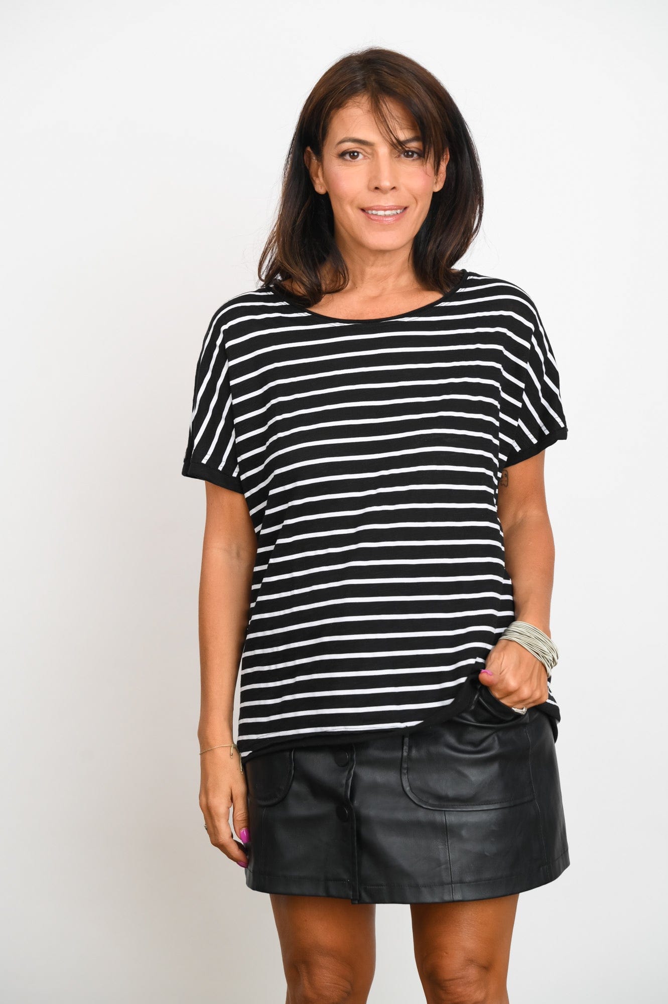 TRIP חולצה שחורה פסים image 5