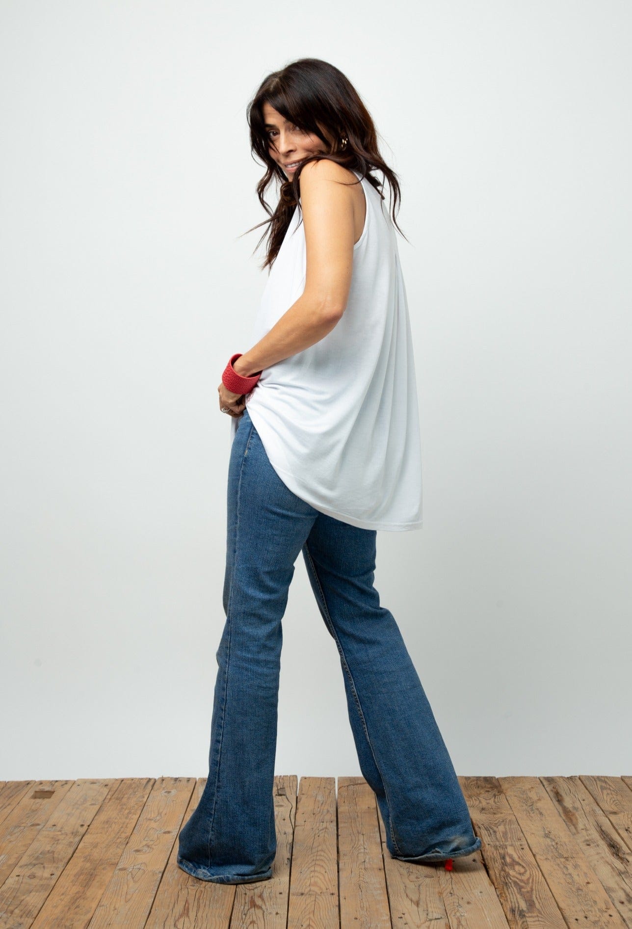 SIX V  גופייה לבנה image 8