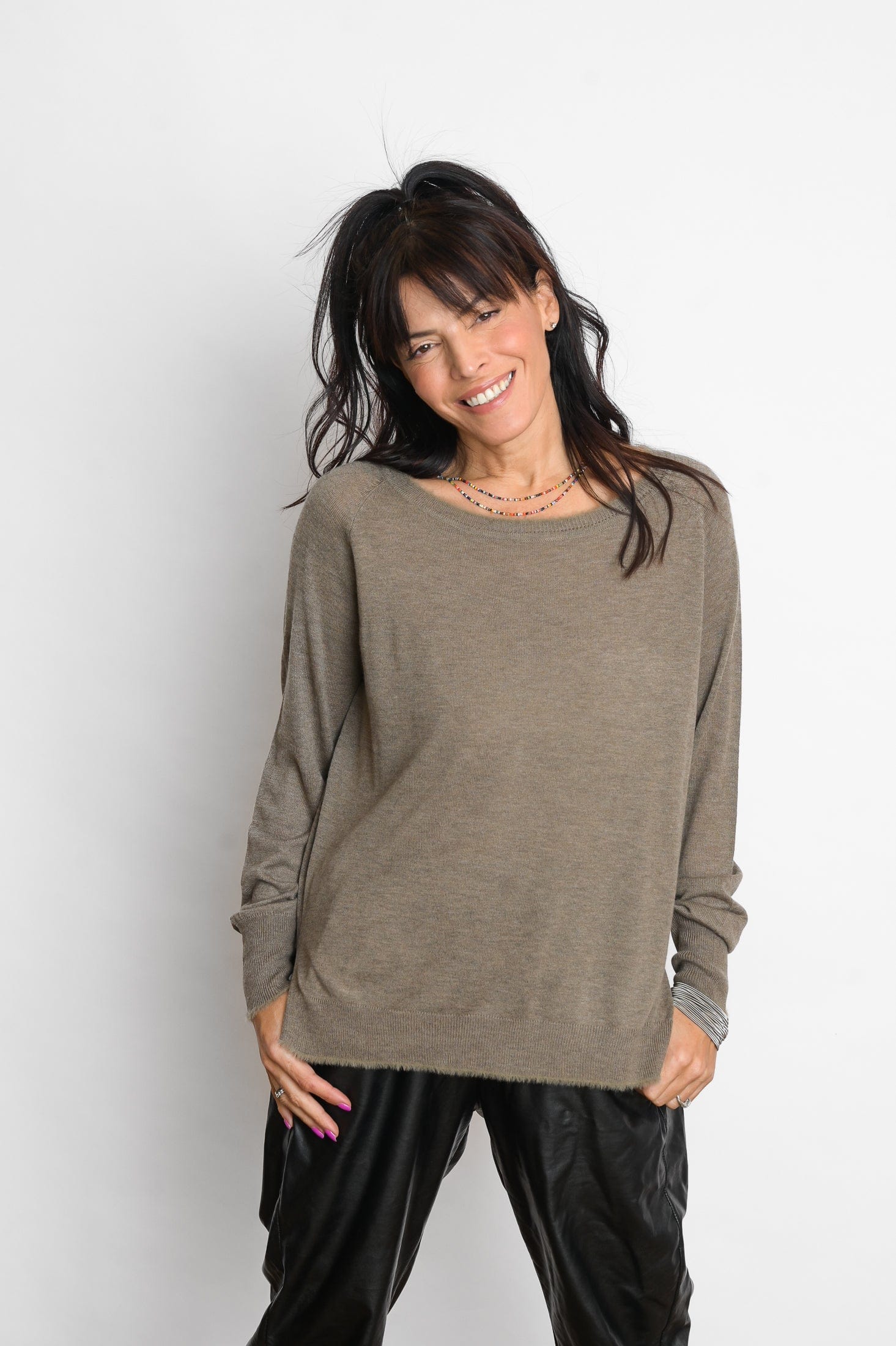 LIPSI סריג עגול חום אדמה image 1