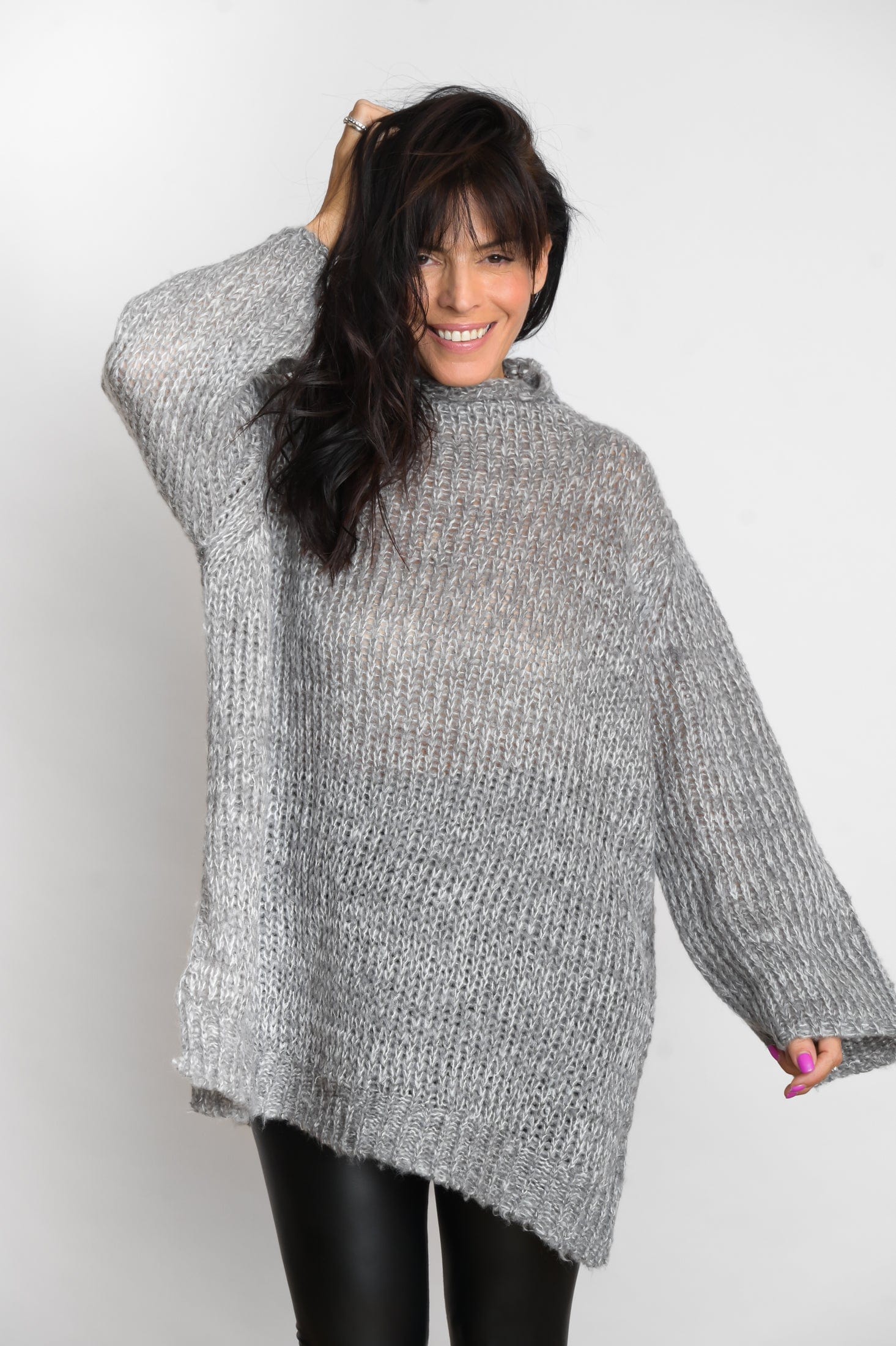 KEA  טוניקה סריג אוברסייז אפורכהה לבן image 4