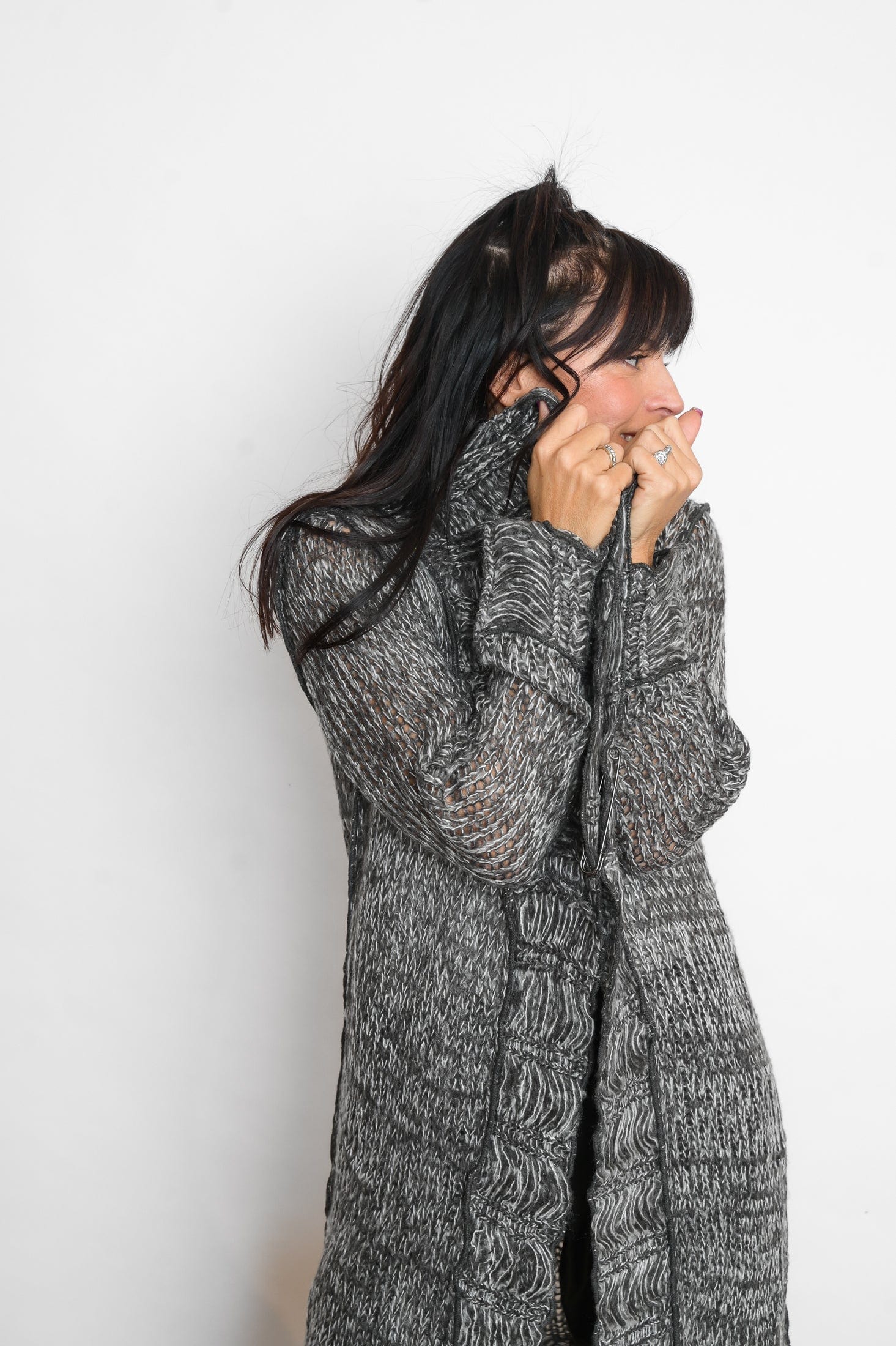 PAROS עליונית סרוגה שחור לבן image 12