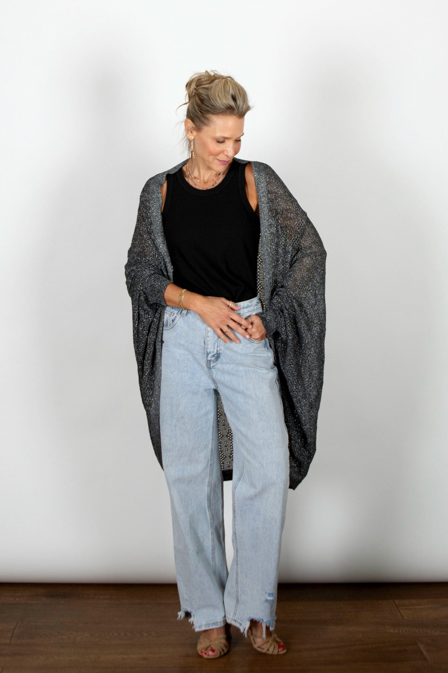 LIAM  עליונית סריג חורים שחור image 5