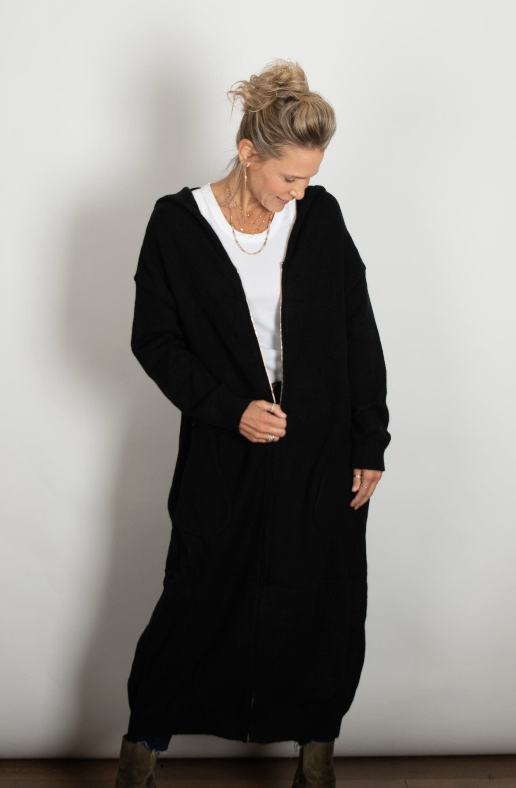 BEYONCE עליונית סריג שחורה image 8