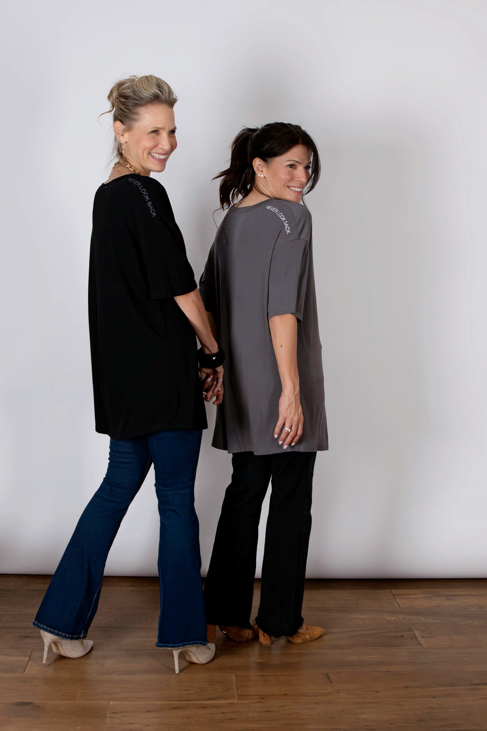 EYAL חולצה יוניסקס שחורה image 4