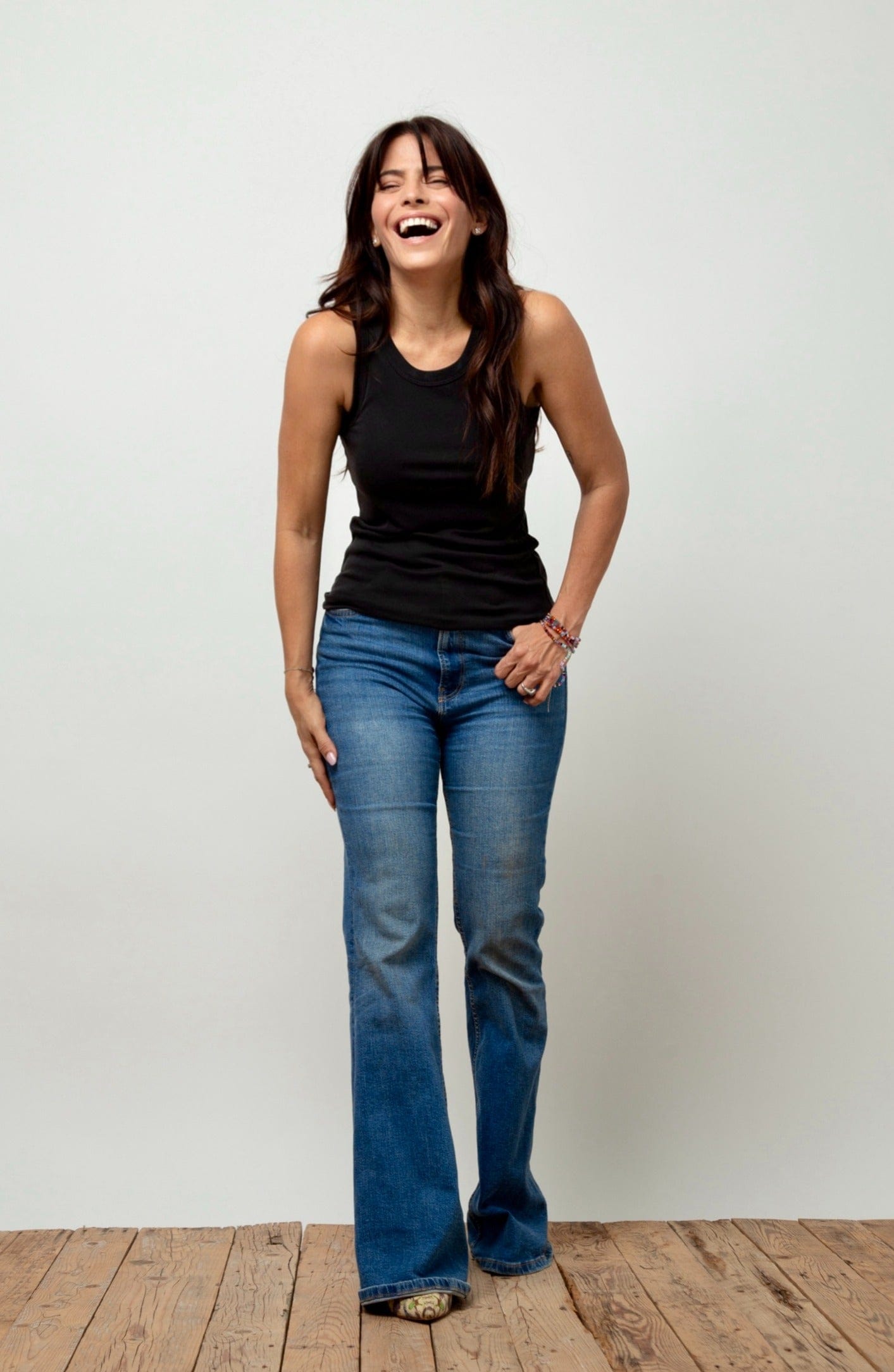 XENA  גופייה בייסיק שחורה image 3