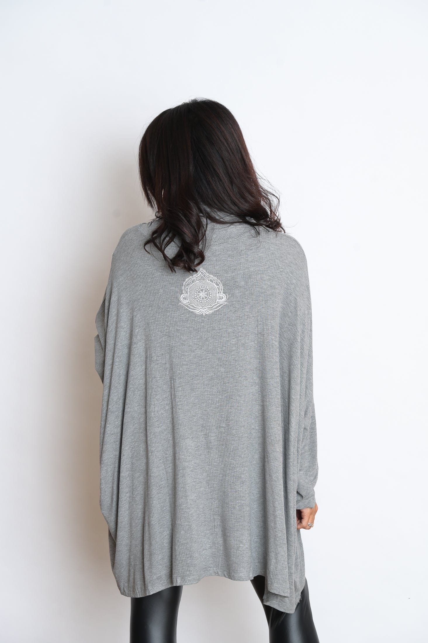 K SHIRT   גולף אפור אוברסייז image 2