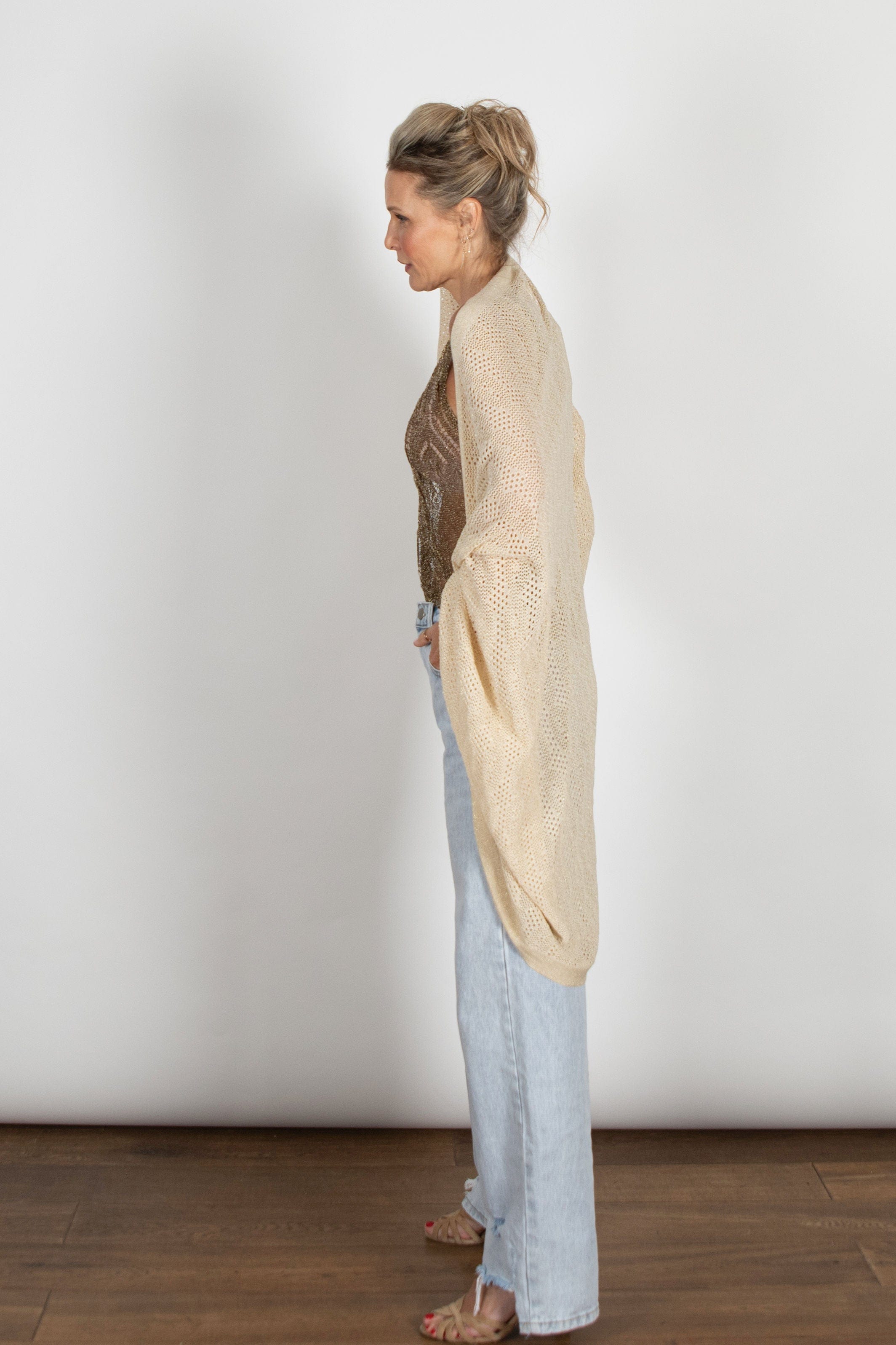 LIAM  עליונית סריג חורים קאמל זהב image 5