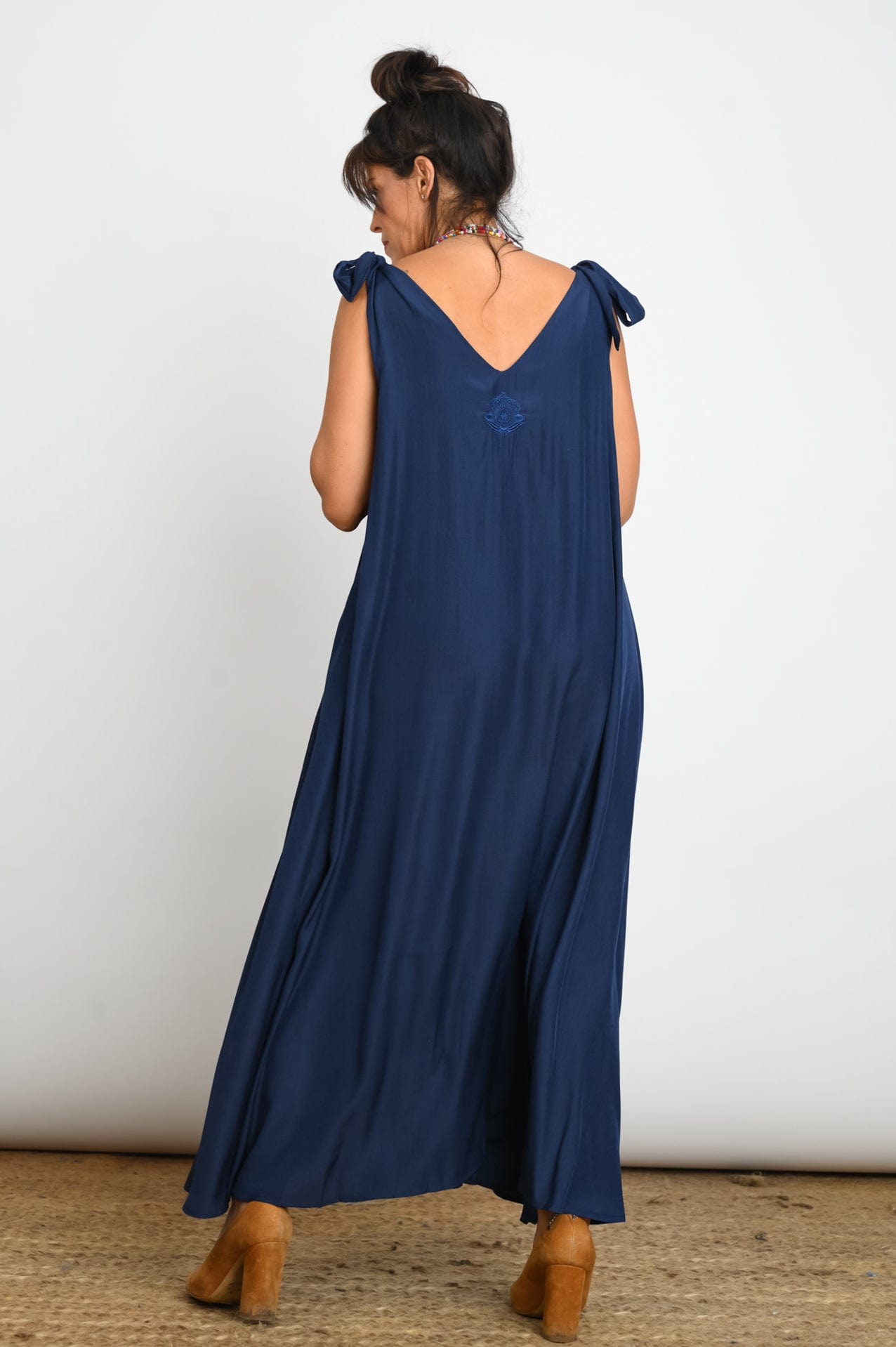 FLY  שמלה כחולה כתפיות קשירה image 11